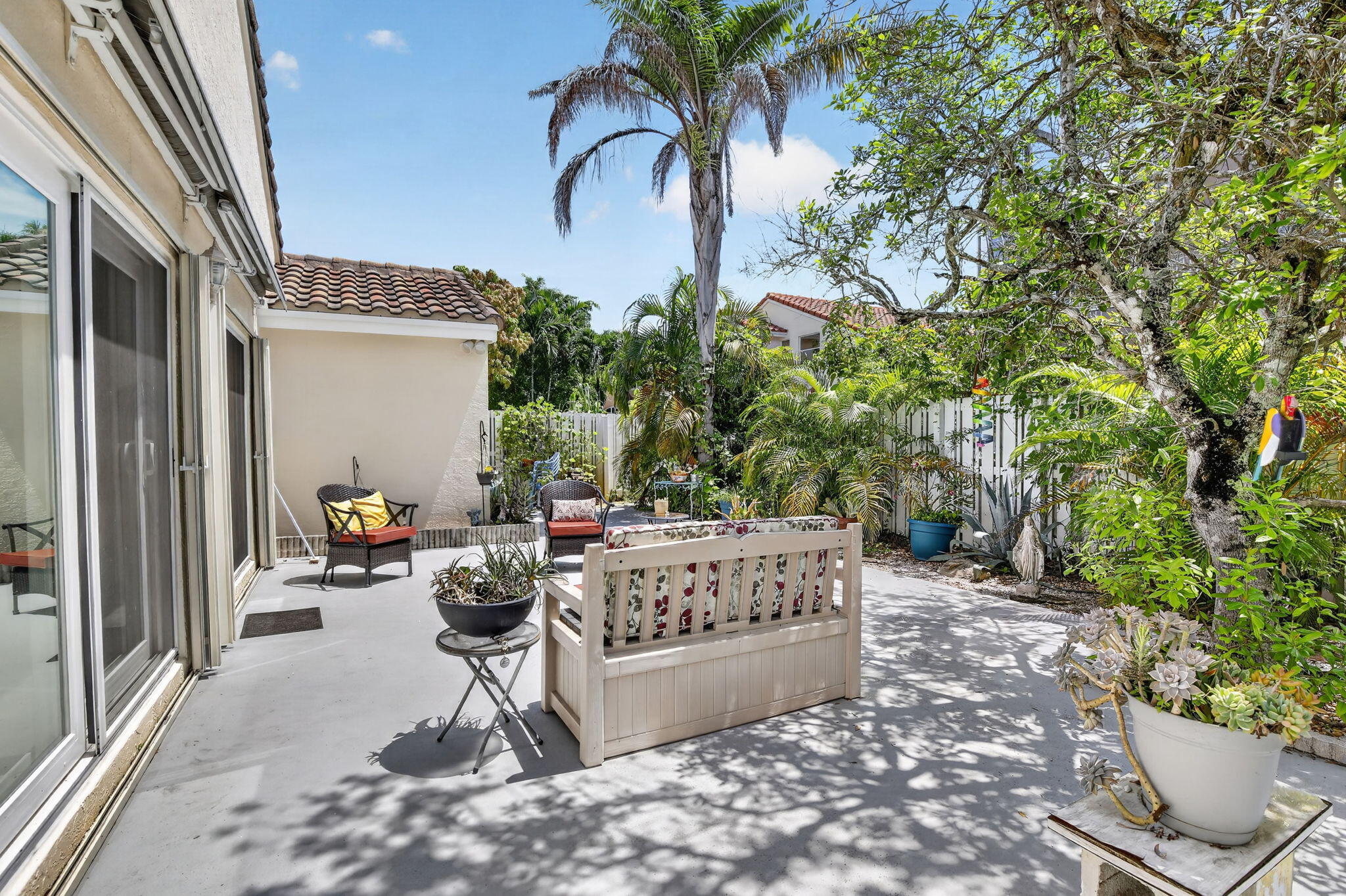 TWIN ACRES - Residential