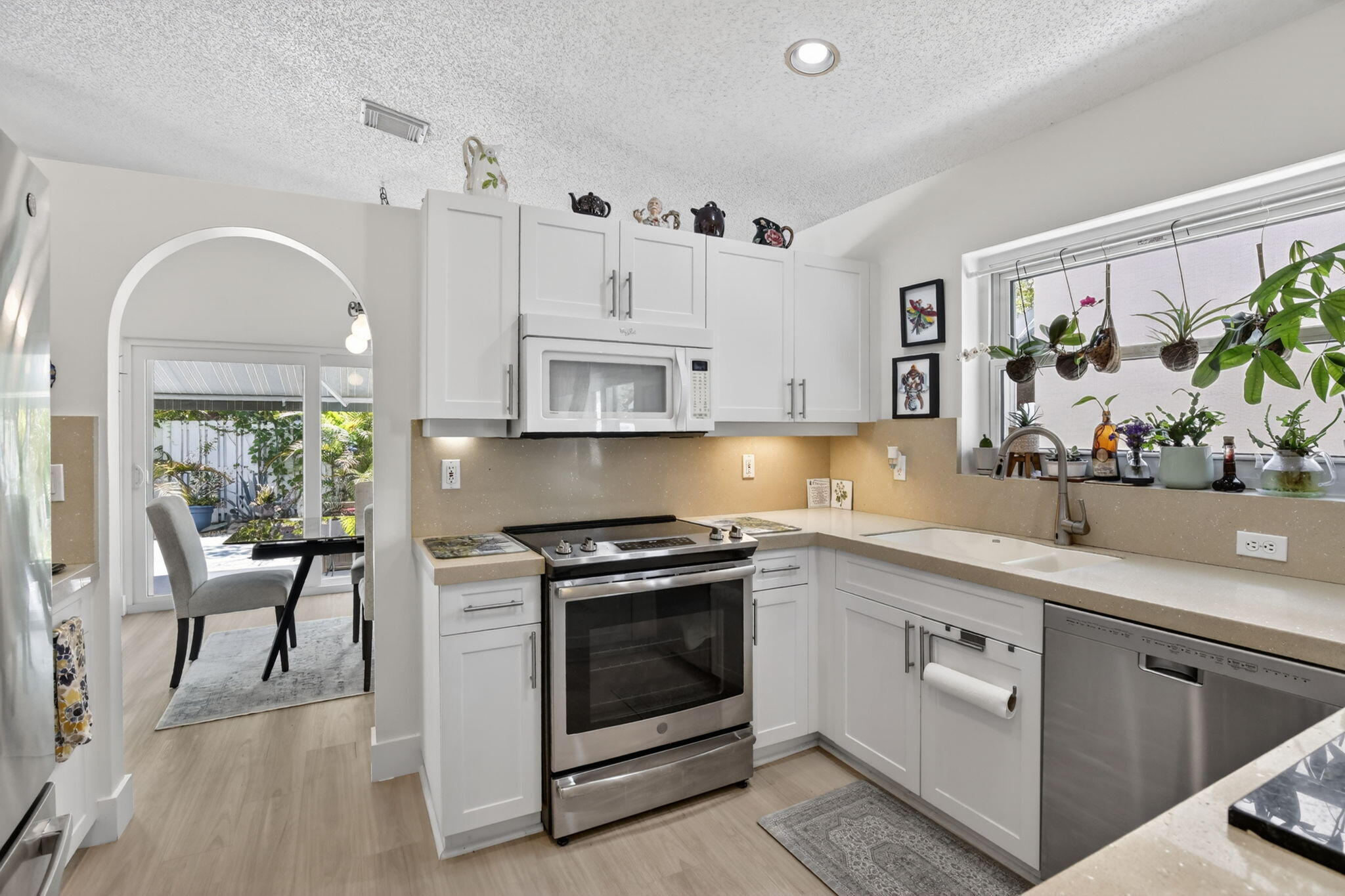 TWIN ACRES - Residential