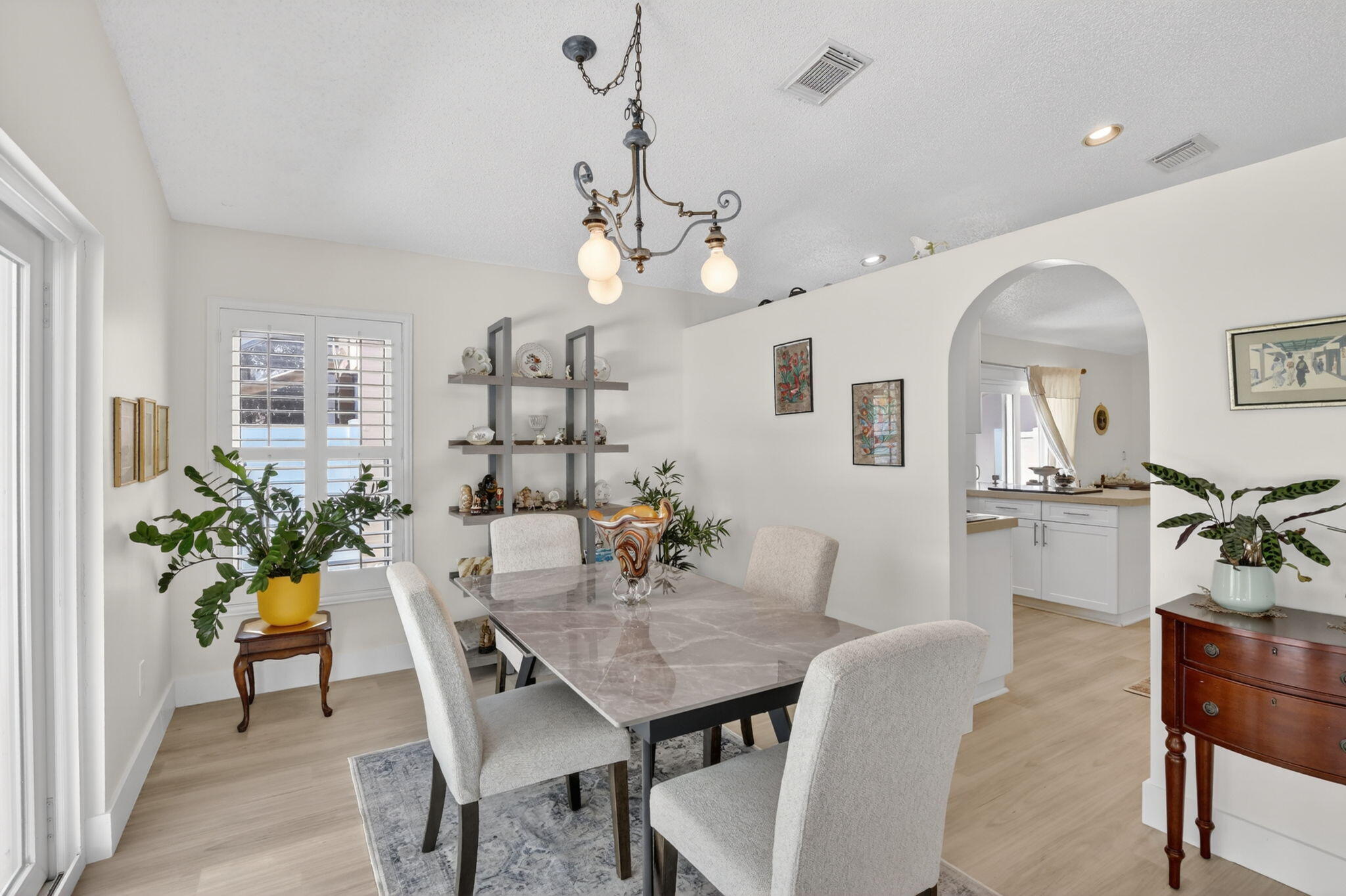 TWIN ACRES - Residential
