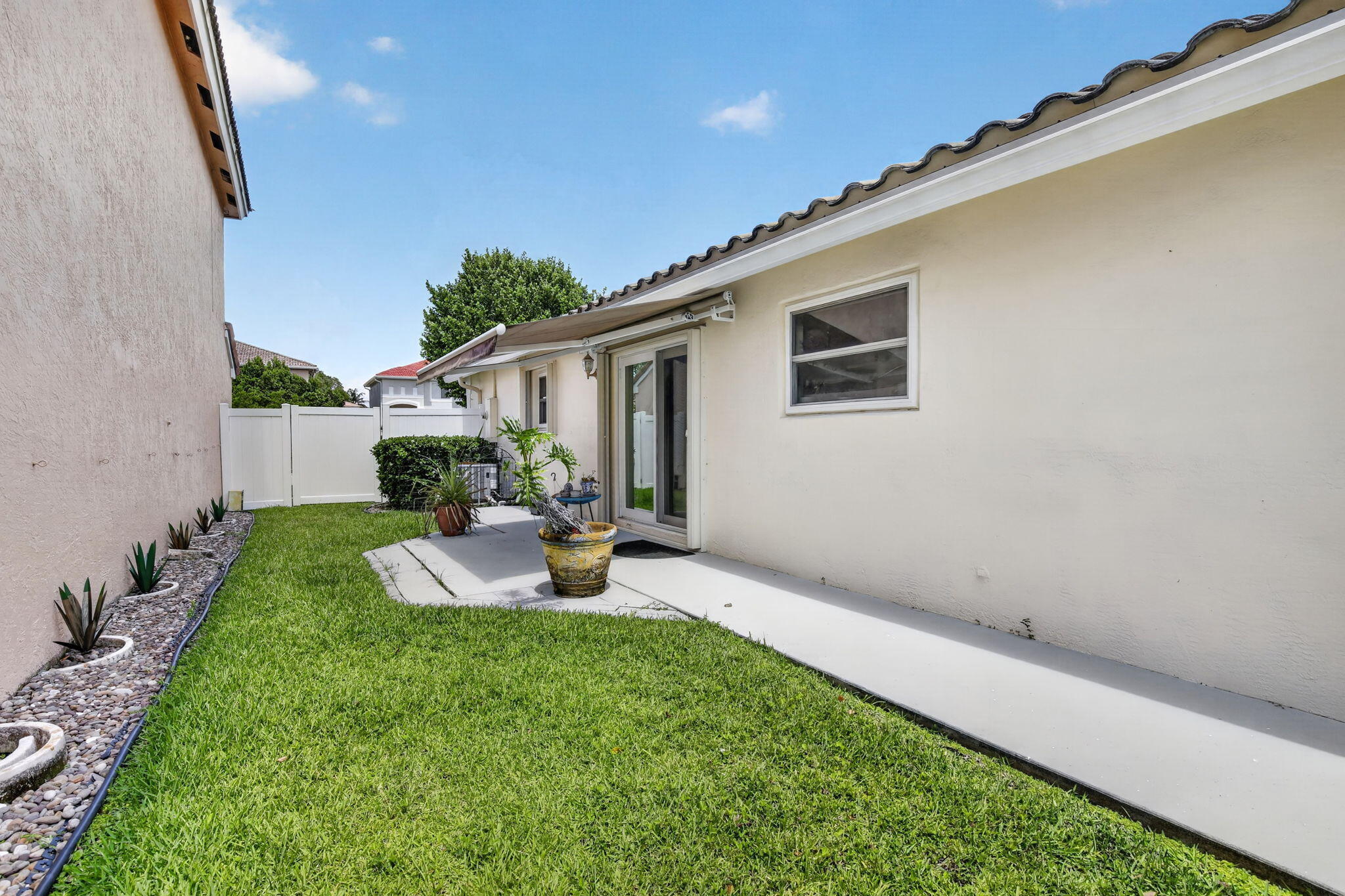 TWIN ACRES - Residential