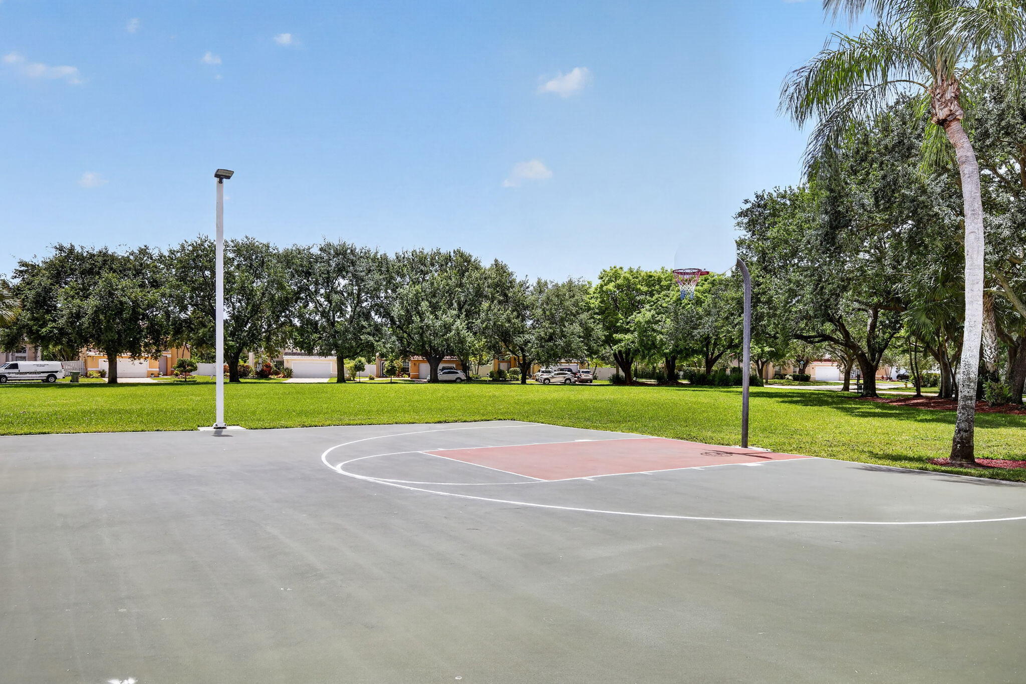 TWIN ACRES - Residential