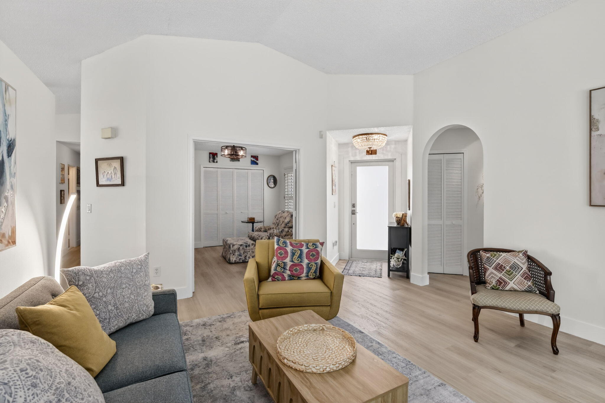 TWIN ACRES - Residential