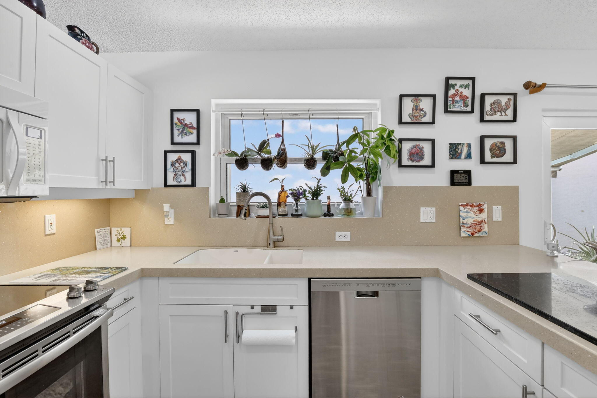 TWIN ACRES - Residential