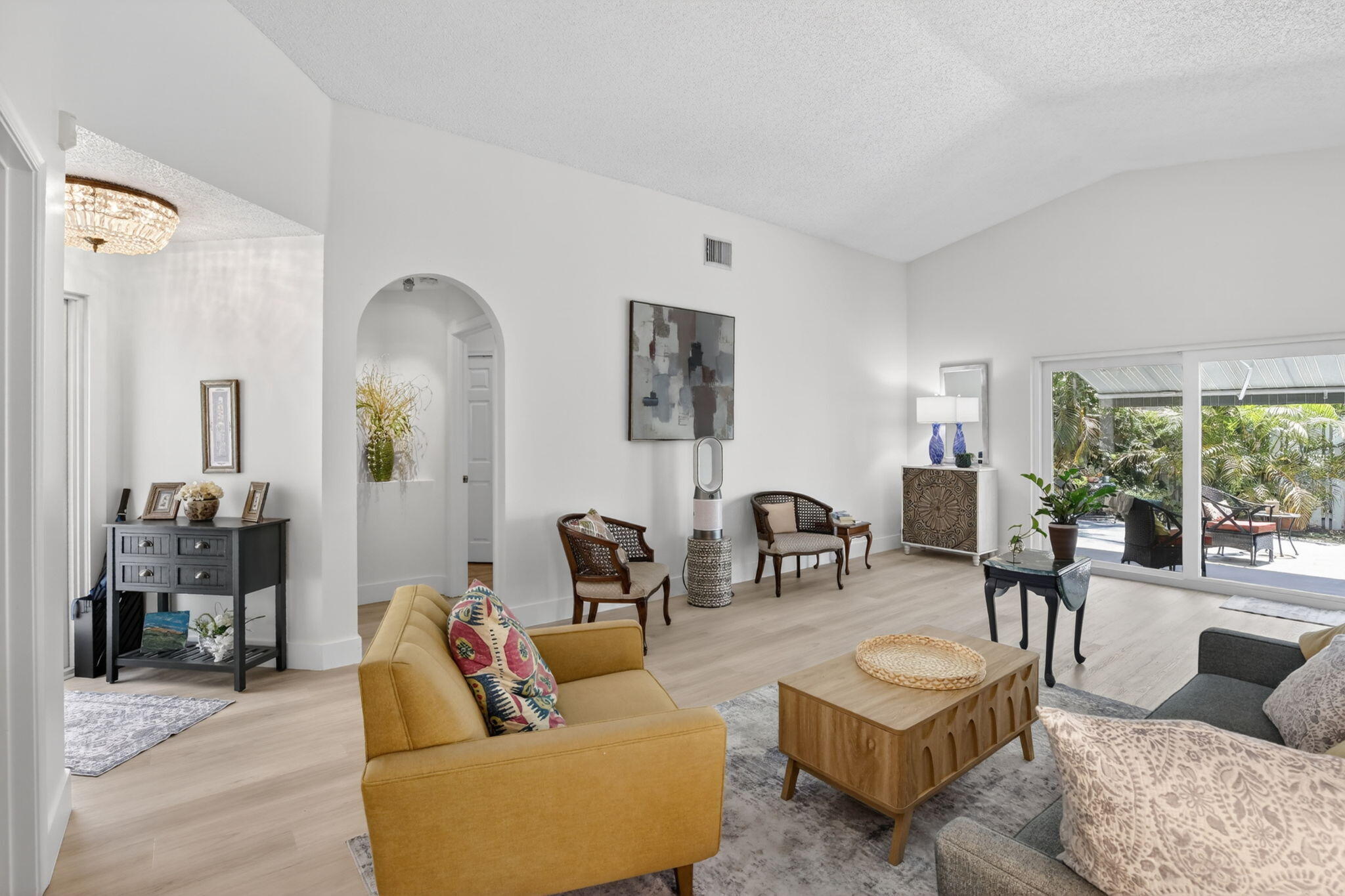 TWIN ACRES - Residential