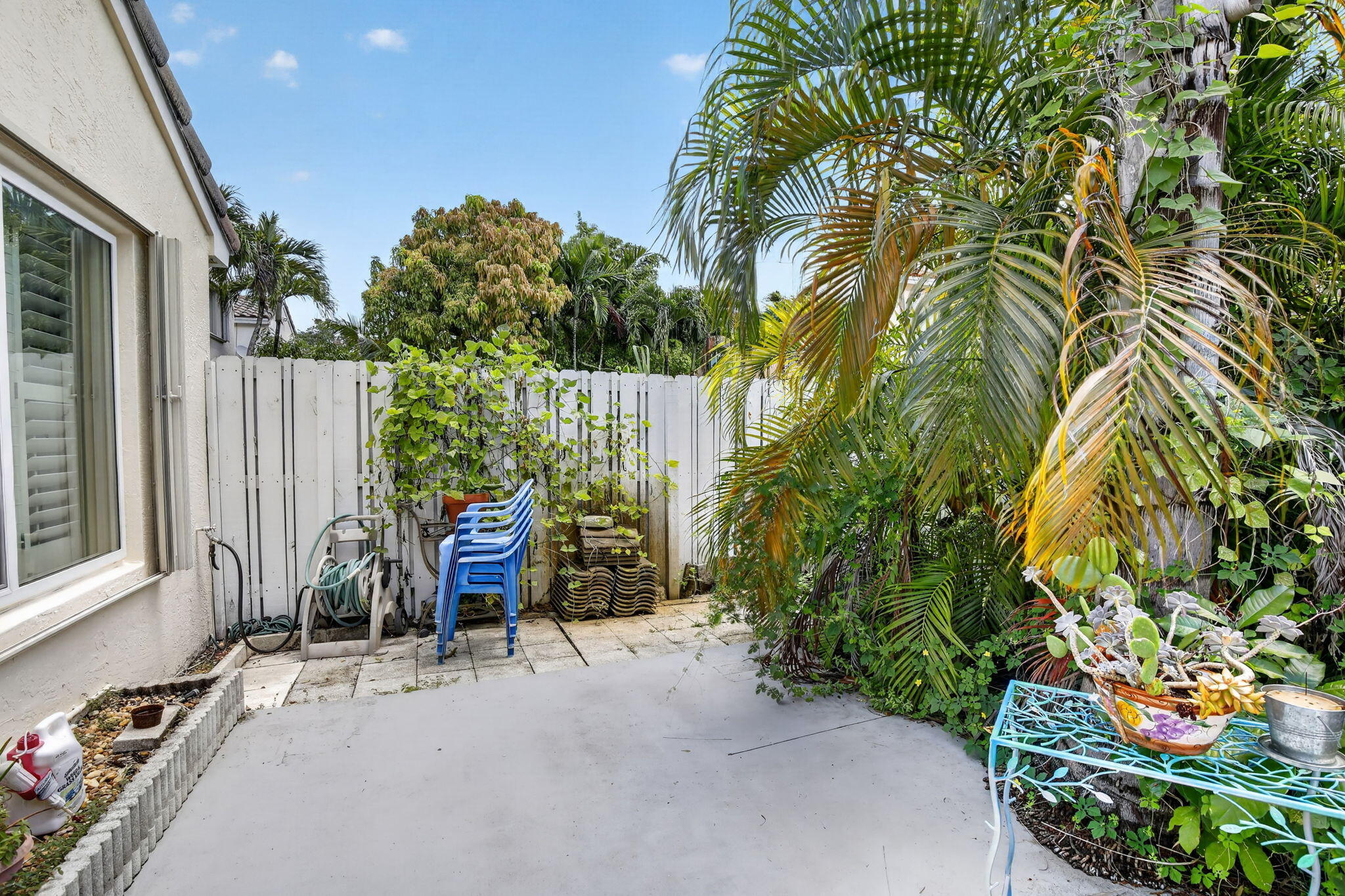TWIN ACRES - Residential