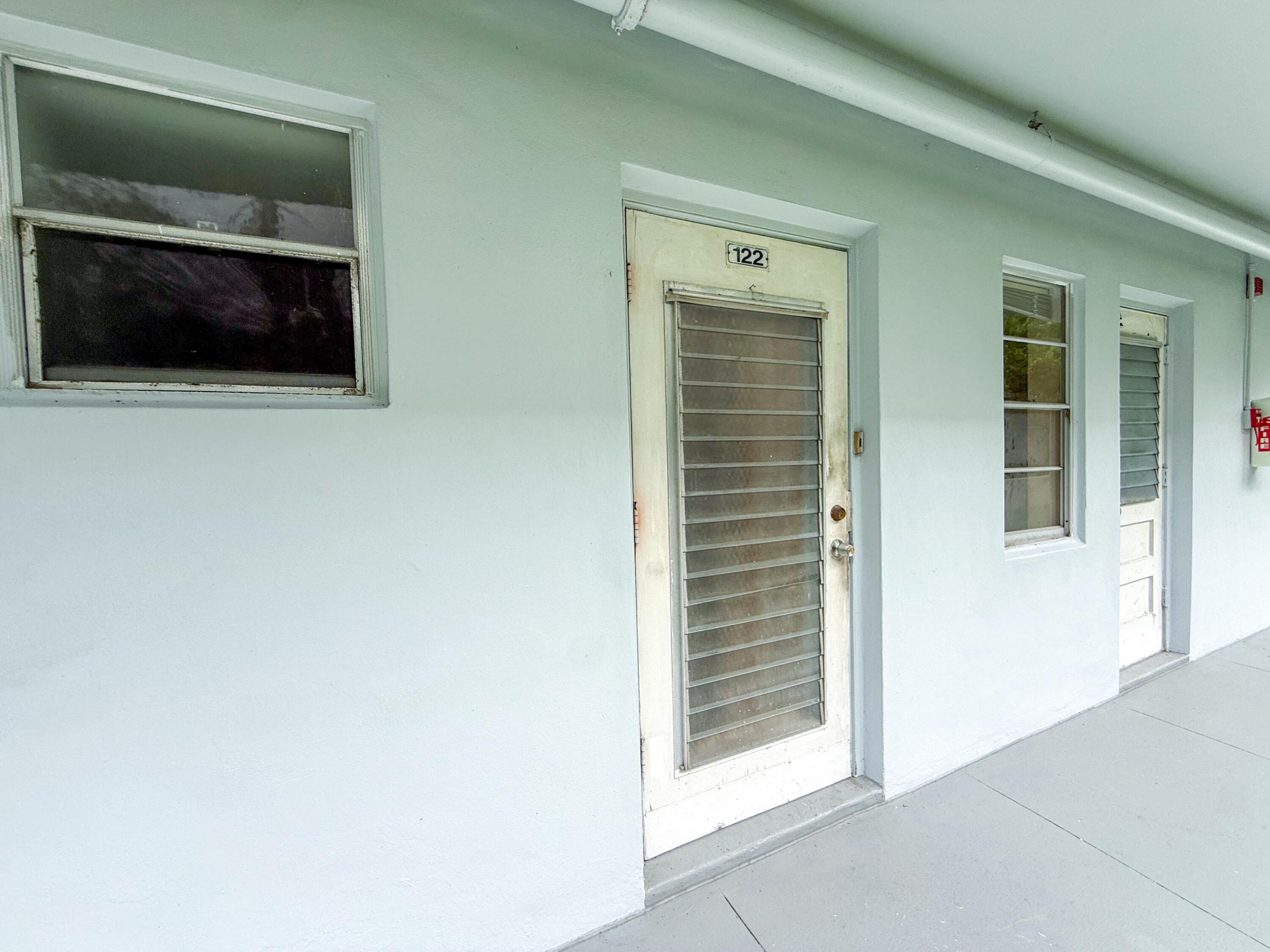 DANIANS NORTH CONDO - Residential