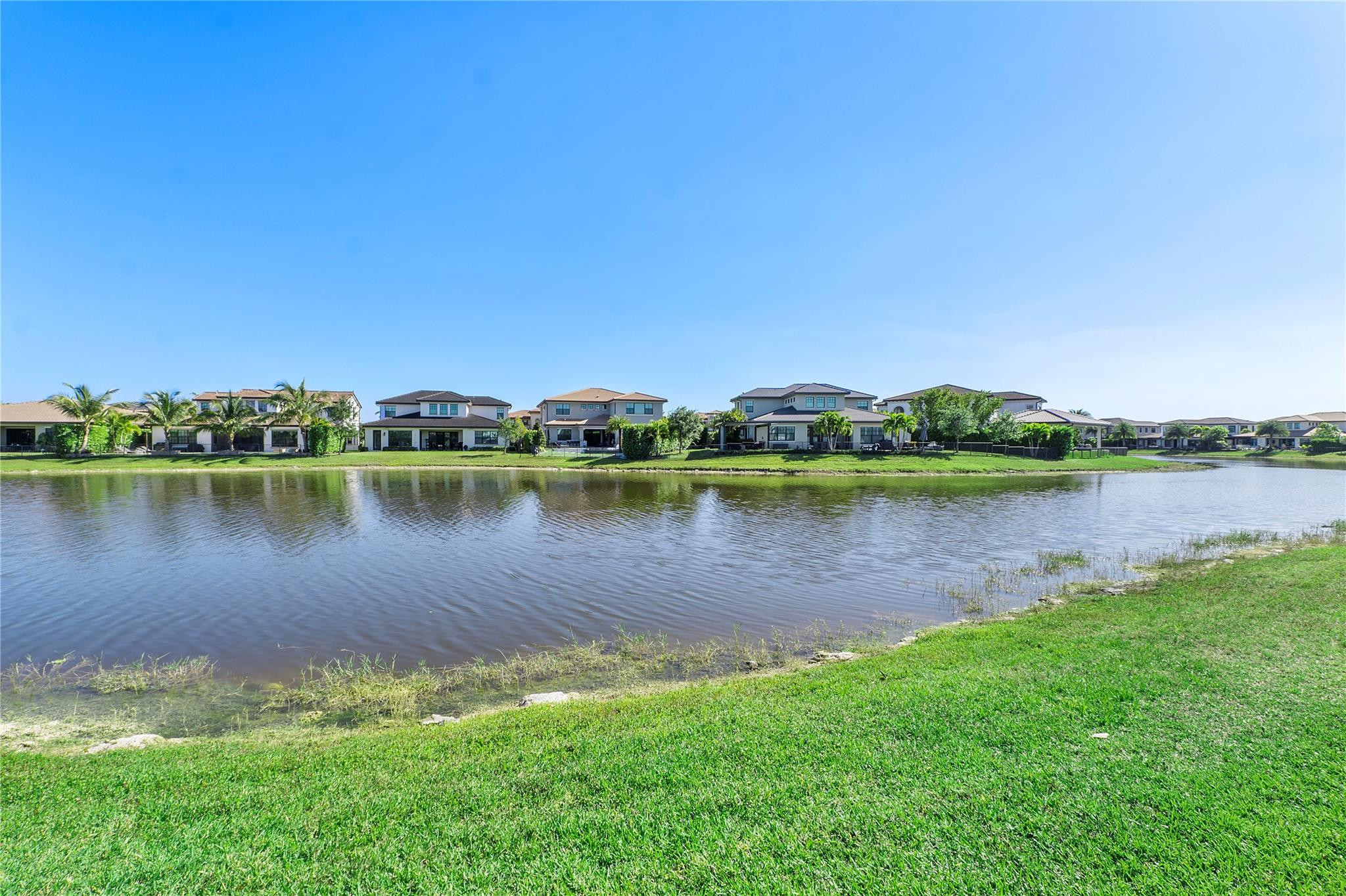 WATERCREST-42 ACRES - Residential Lease