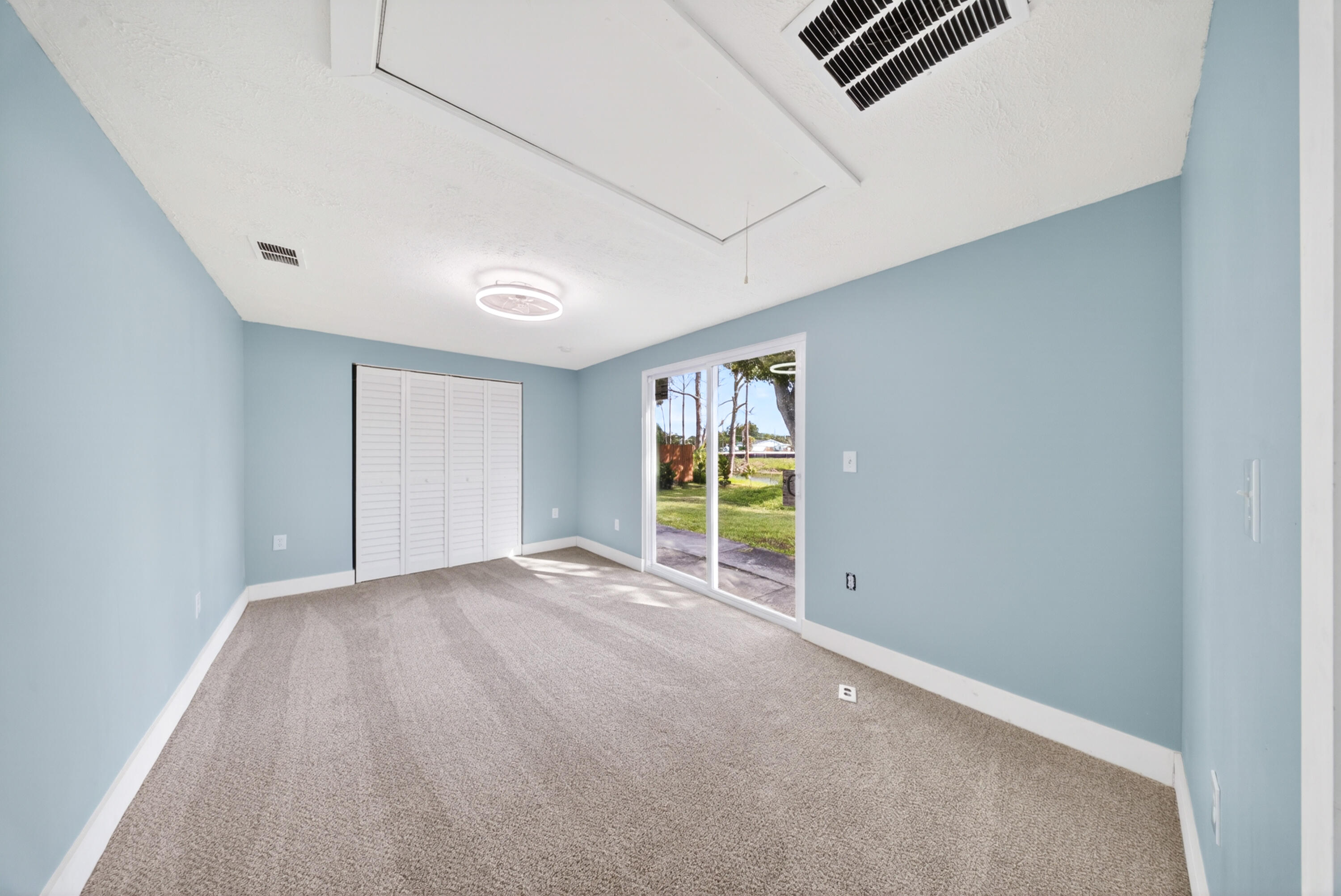 PORT ST LUCIE SECTION 18 - Residential