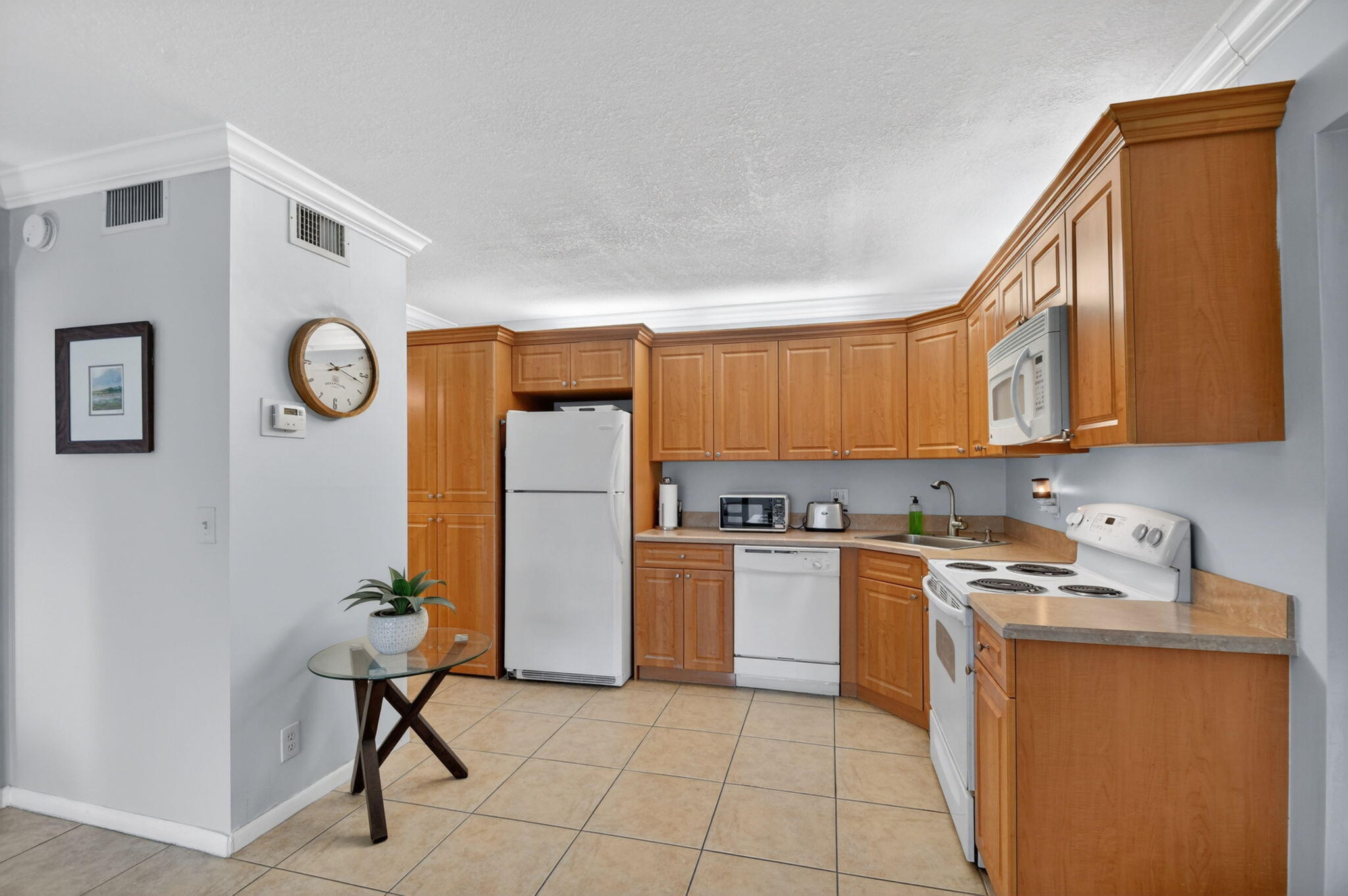 PALM CLUB VILLAGE I CONDO - Residential
