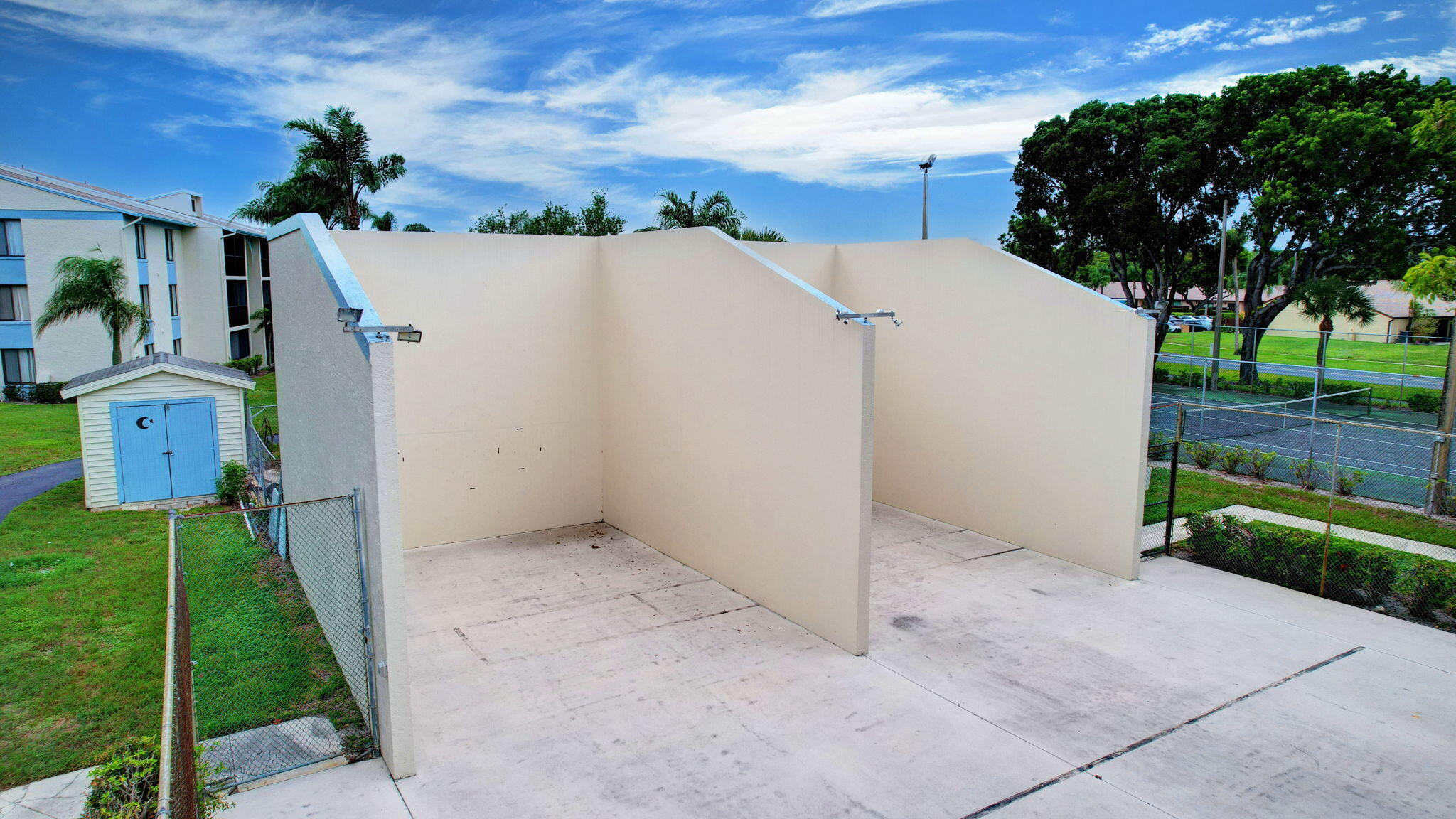 PALM CLUB VILLAGE I CONDO - Residential