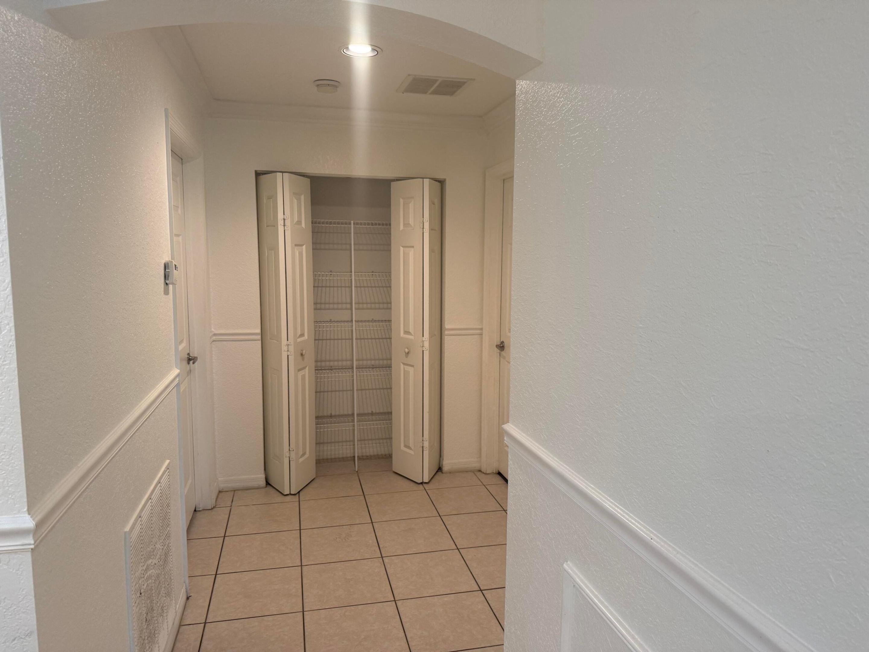 SAVANNAHS CONDOMINIUM-SEC - Residential