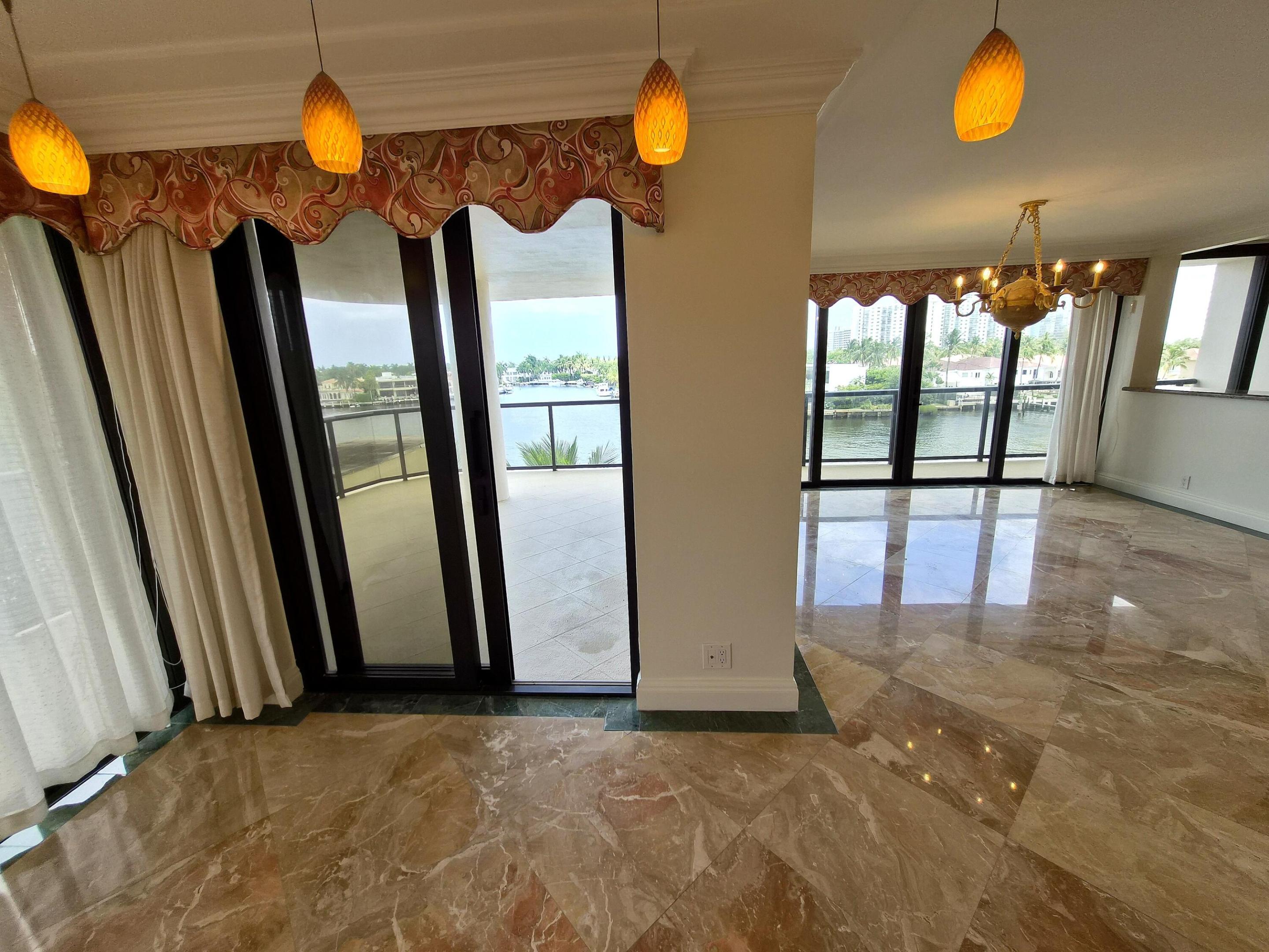 TURNBERRY ISLE SOUTH CONDO - Residential