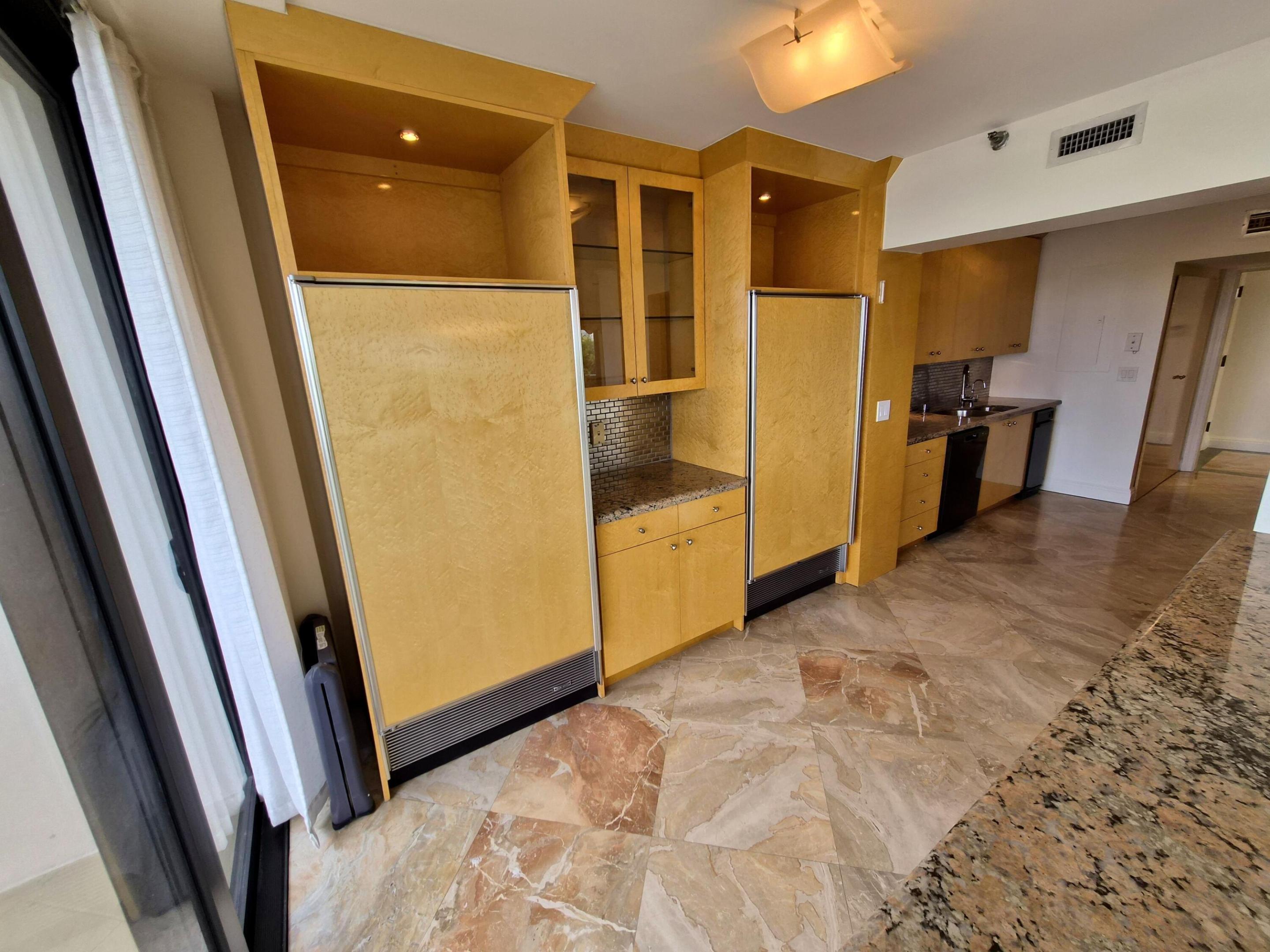 TURNBERRY ISLE SOUTH CONDO - Residential