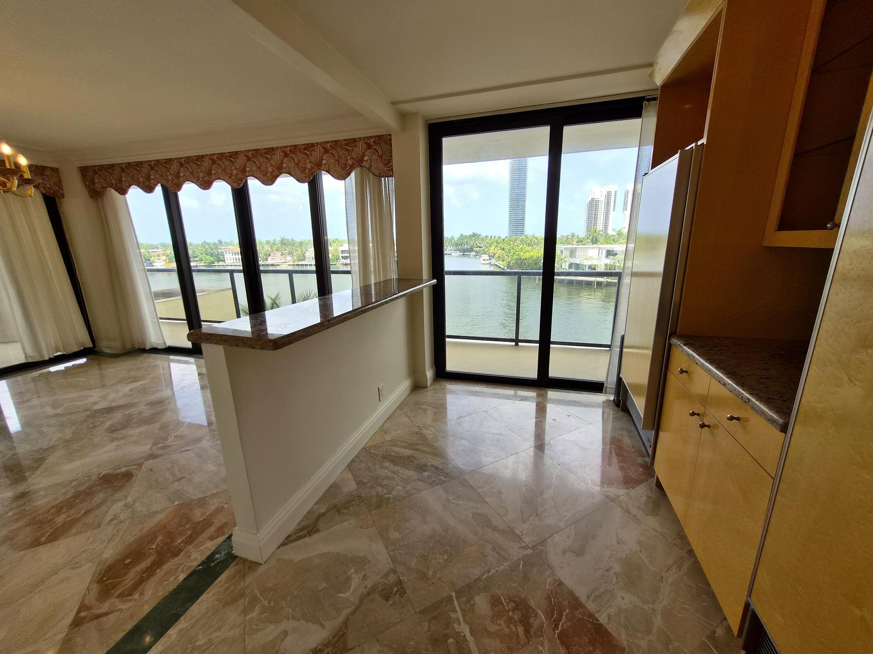 TURNBERRY ISLE SOUTH CONDO - Residential