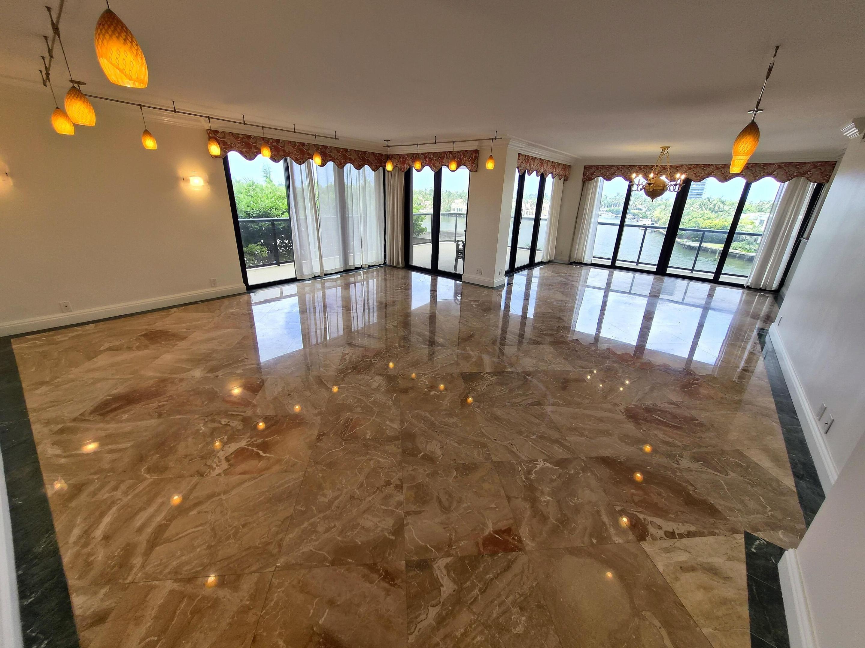 TURNBERRY ISLE SOUTH CONDO - Residential