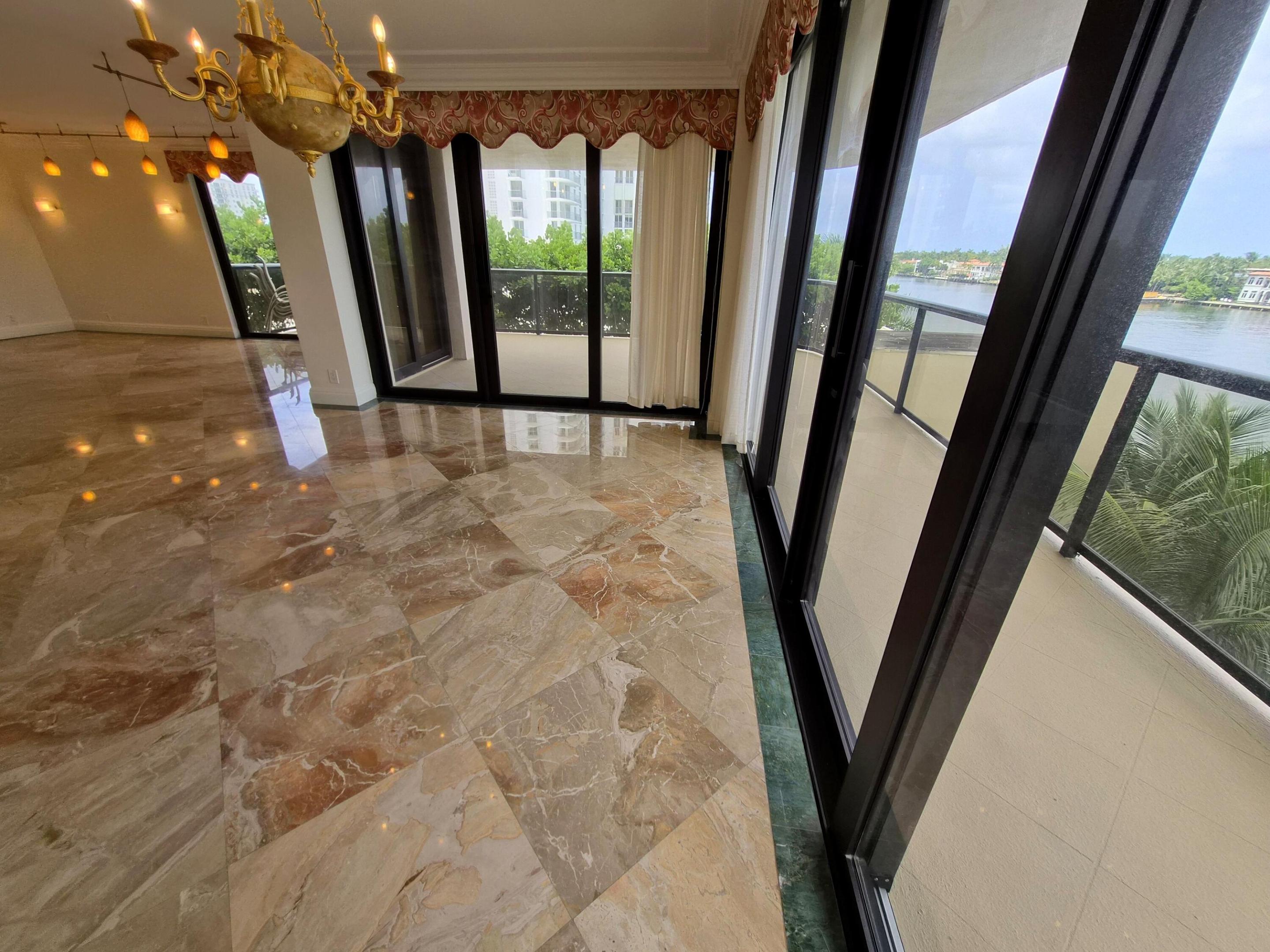 TURNBERRY ISLE SOUTH CONDO - Residential