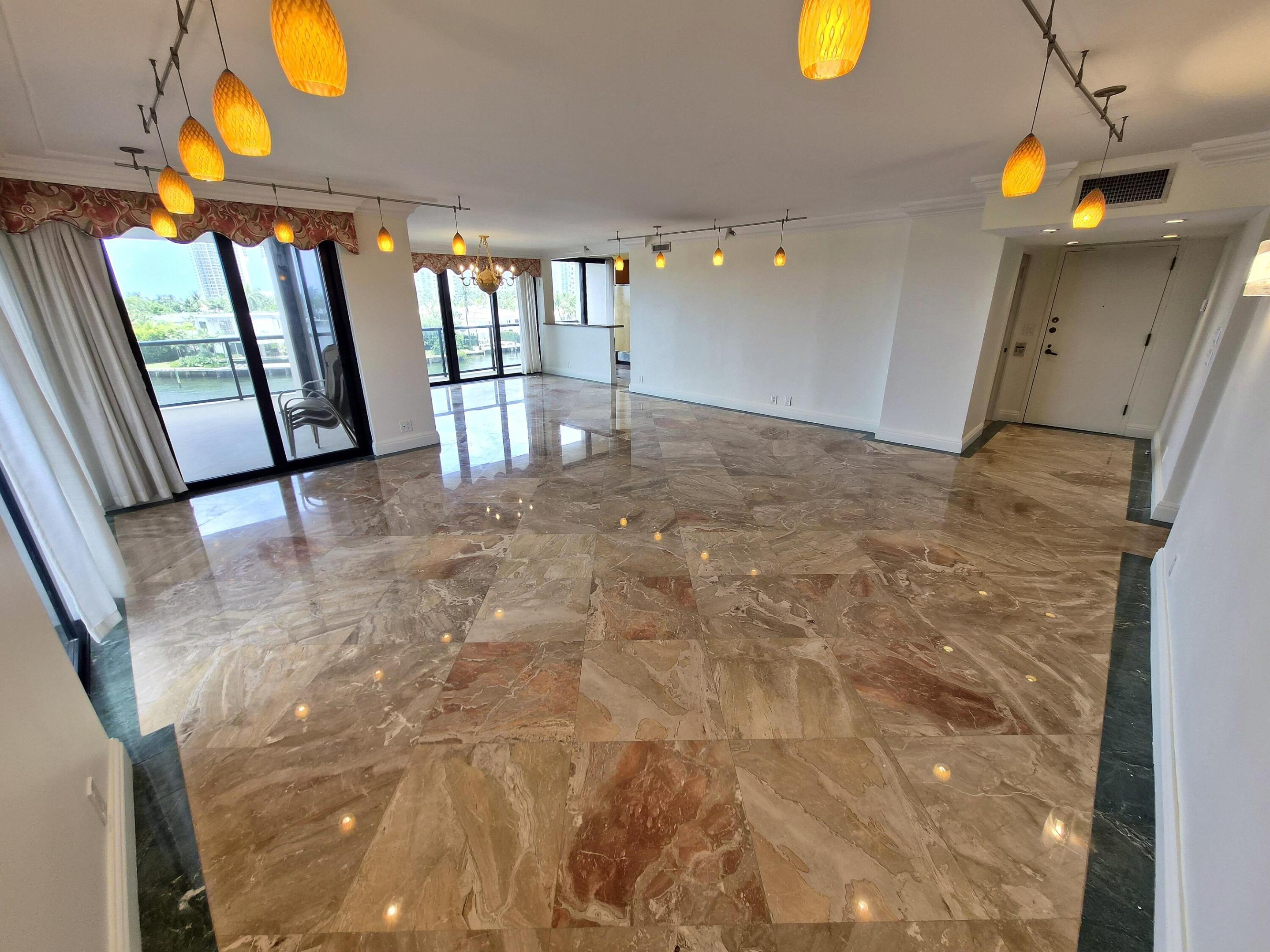 TURNBERRY ISLE SOUTH CONDO - Residential