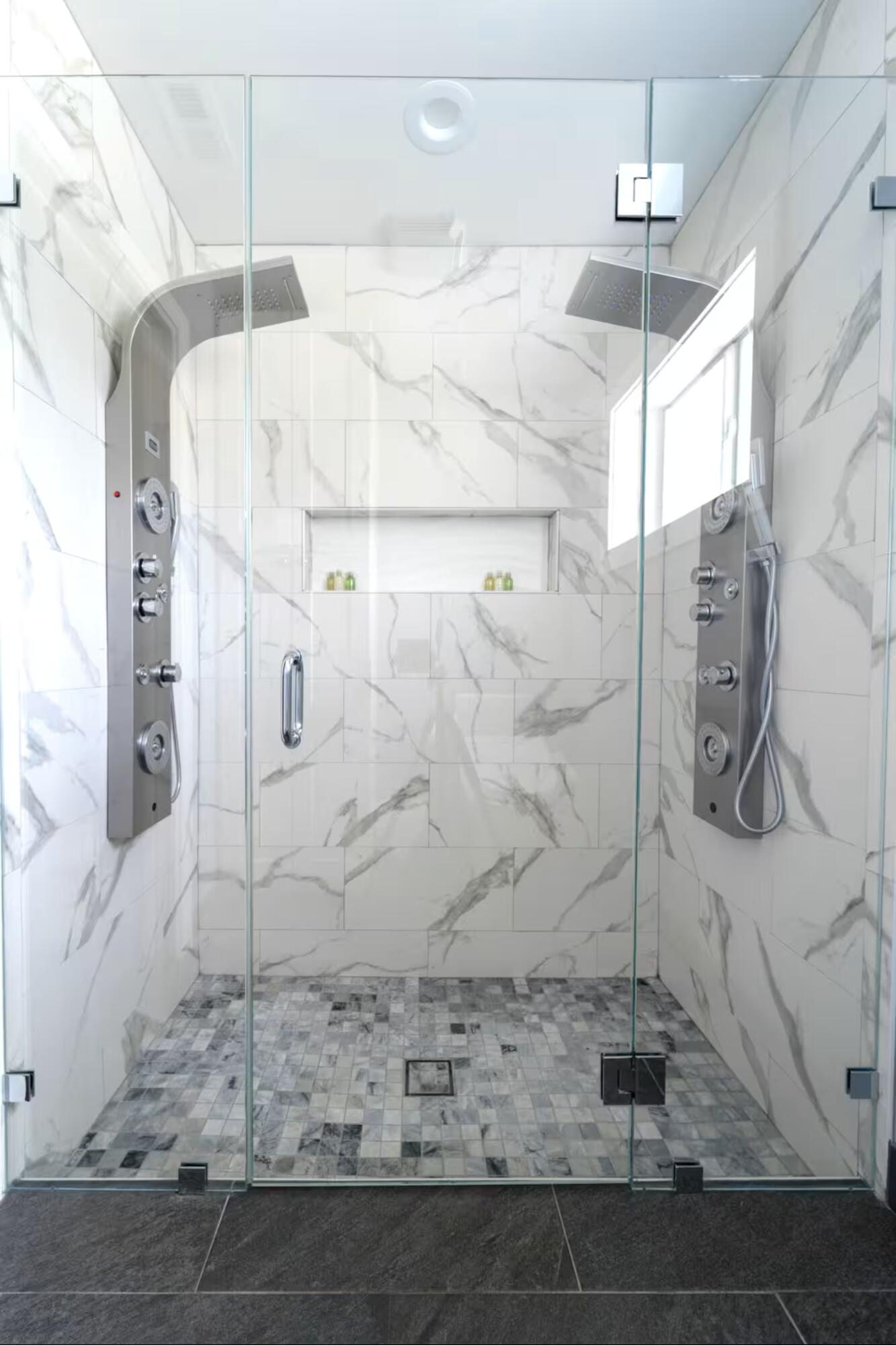 PINE CREST AMENDED PLAT - Residential