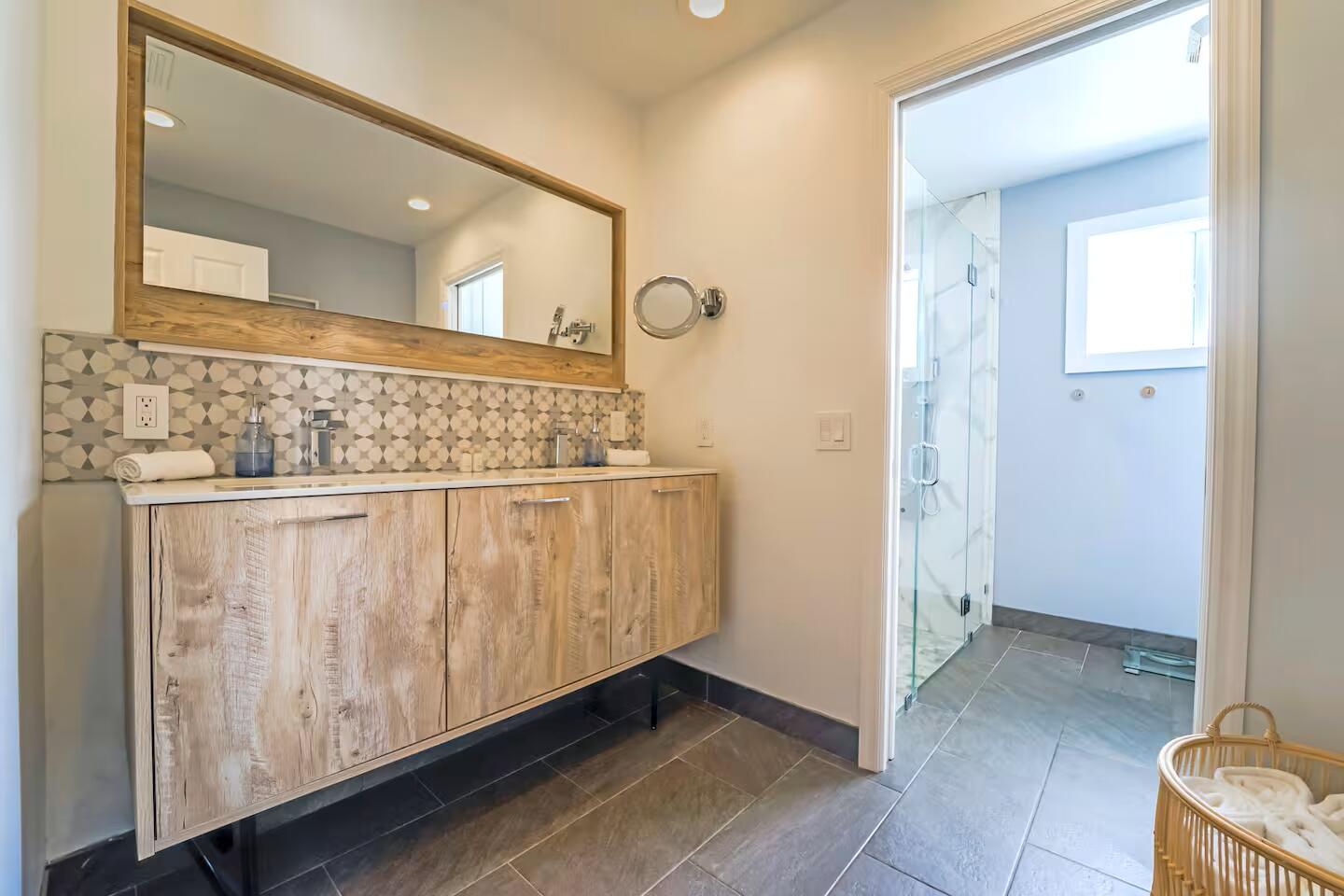 PINE CREST AMENDED PLAT - Residential