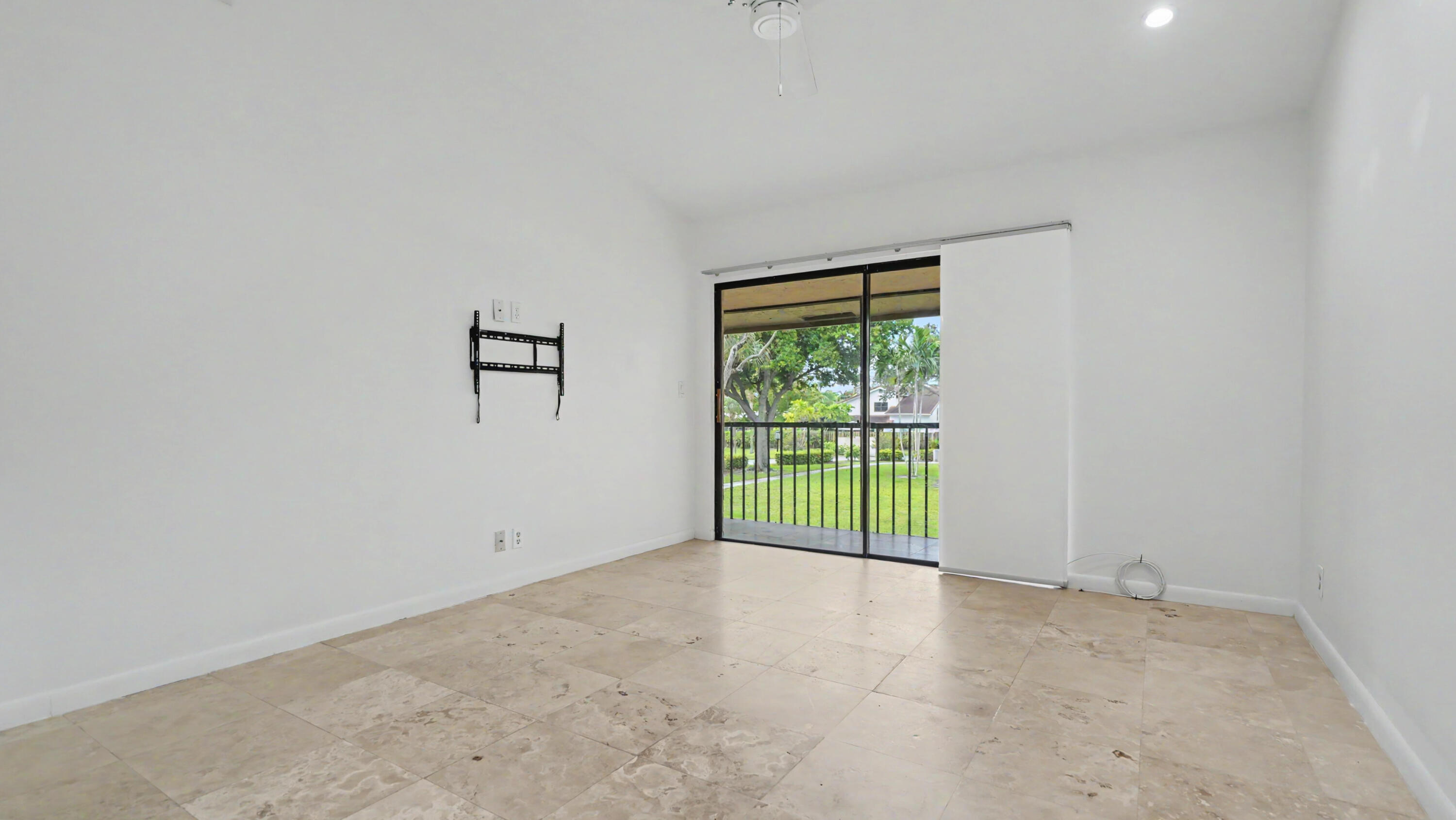 SANCTUARY PINES IN BOCA RATON CONDO - Residential Lease