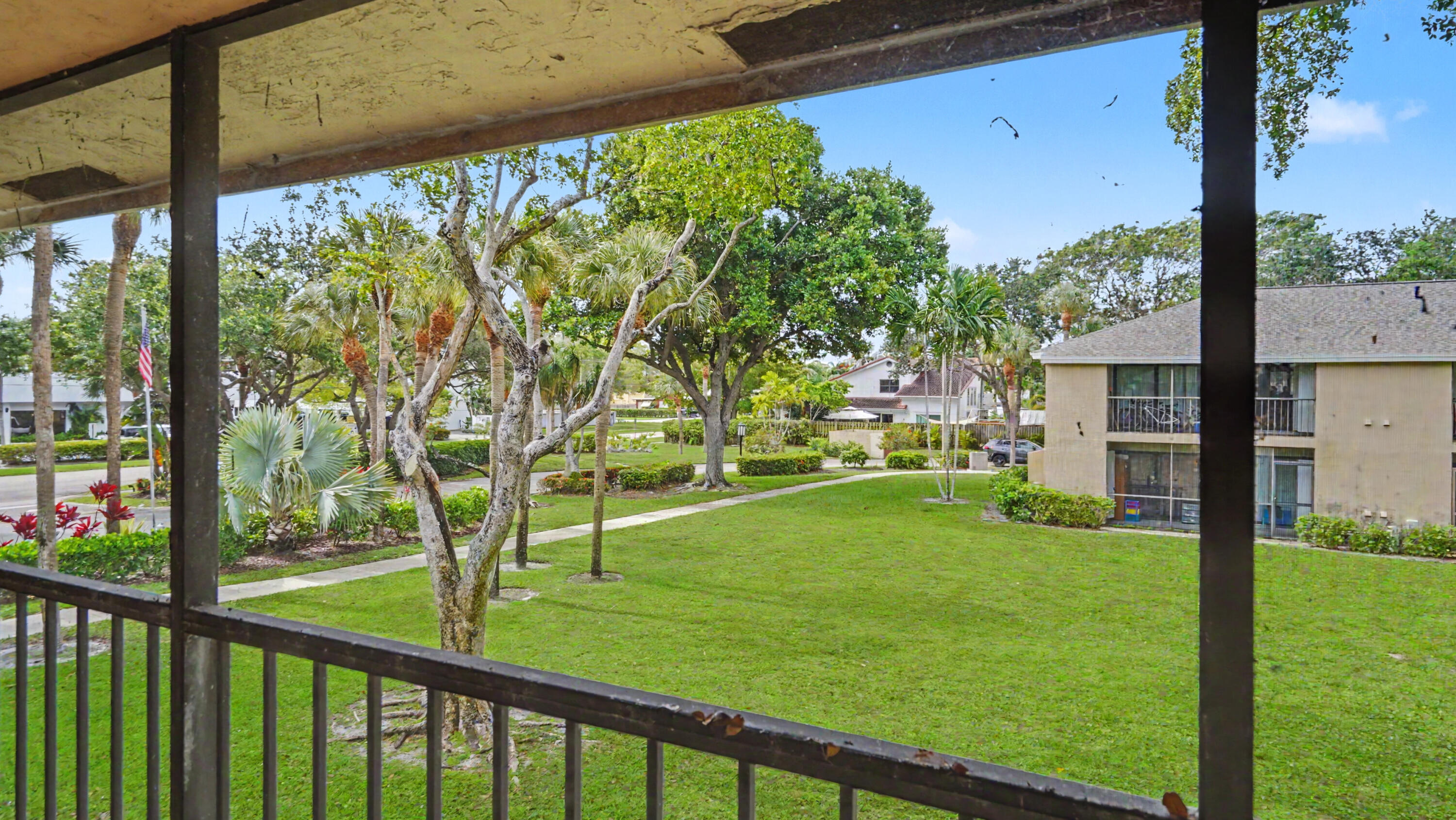 SANCTUARY PINES IN BOCA RATON CONDO - Residential Lease