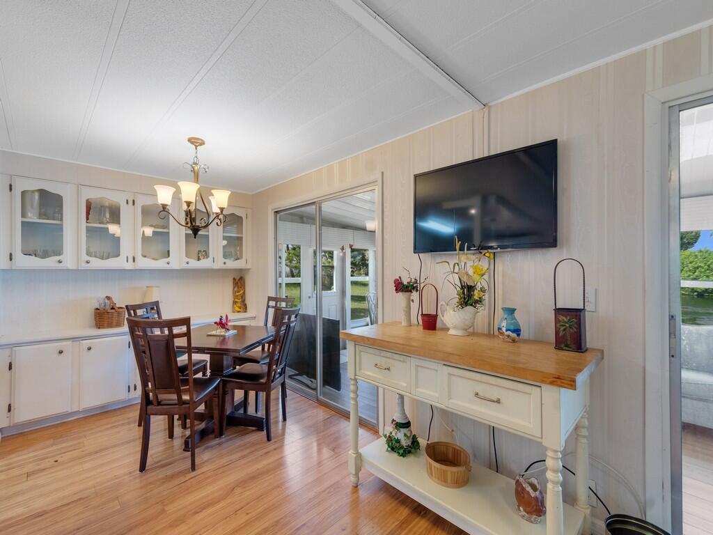 Pinelake Village - Residential