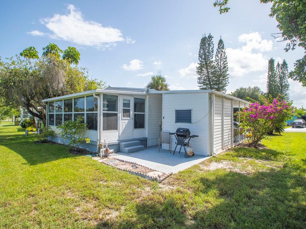 Pinelake Village - Residential