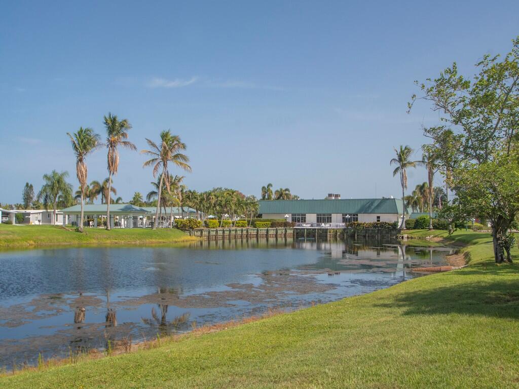 Pinelake Village - Residential