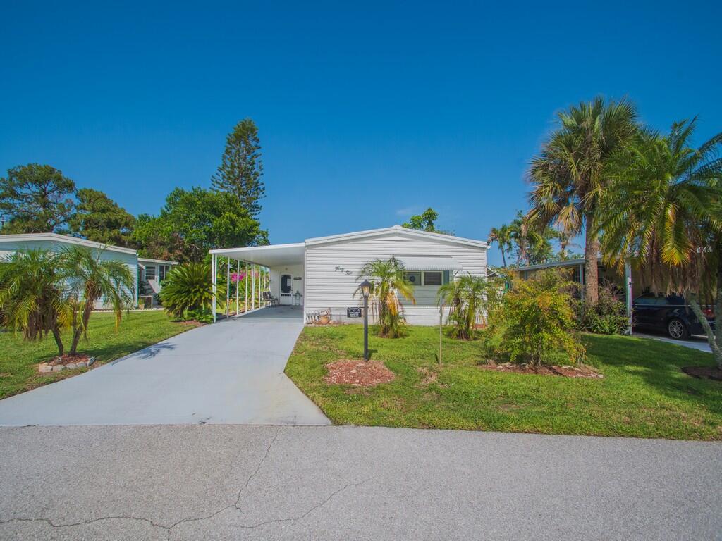 Pinelake Village - Residential