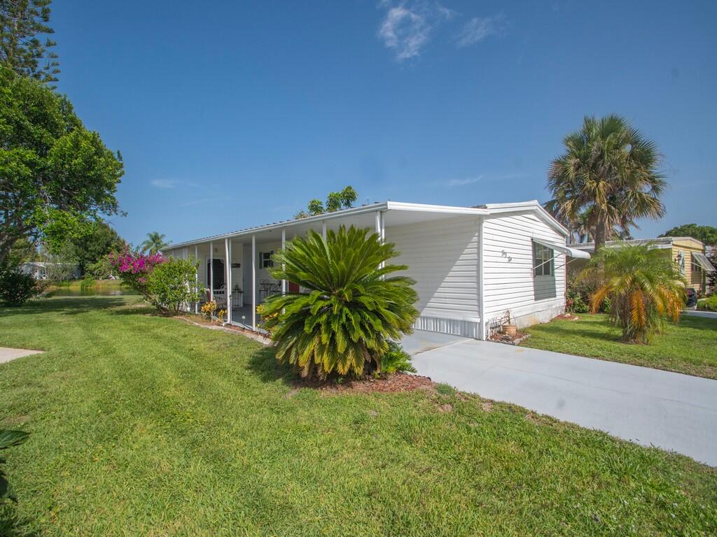 Pinelake Village - Residential