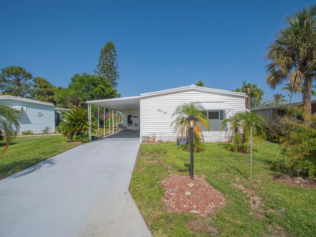 Pinelake Village - Residential