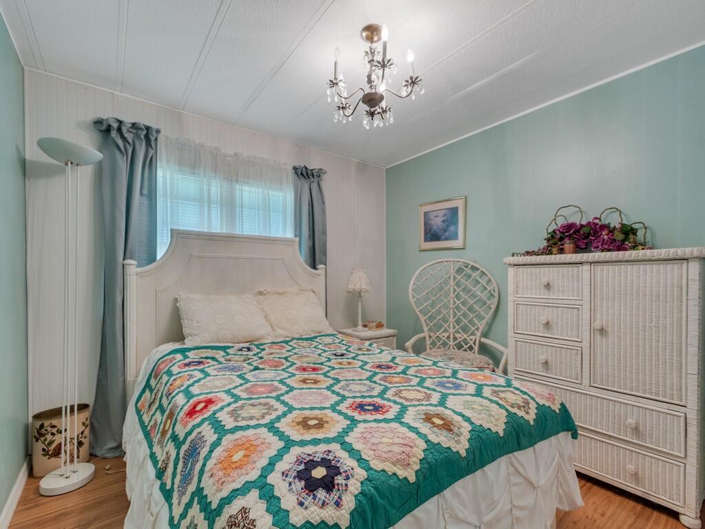 Pinelake Village - Residential