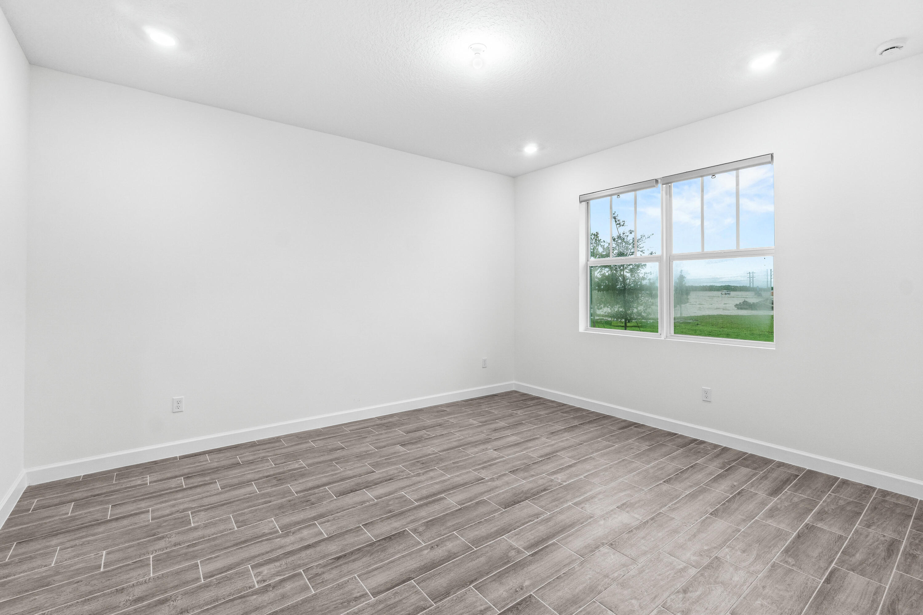 ARDEN PUD POD D NORTHEAST - Residential Lease