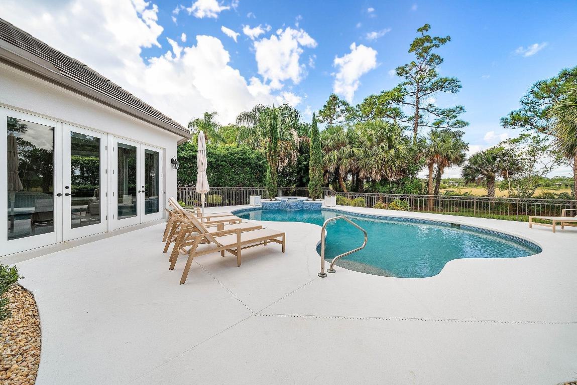 OLD MARSH GOLF CLUB - Residential
