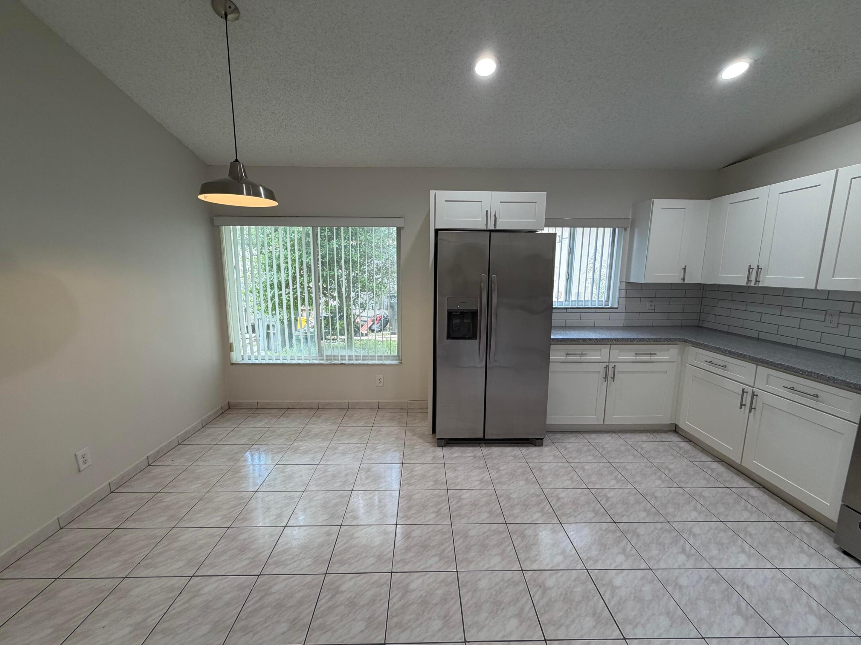 RAINBOW LAKES 2 - Residential Lease