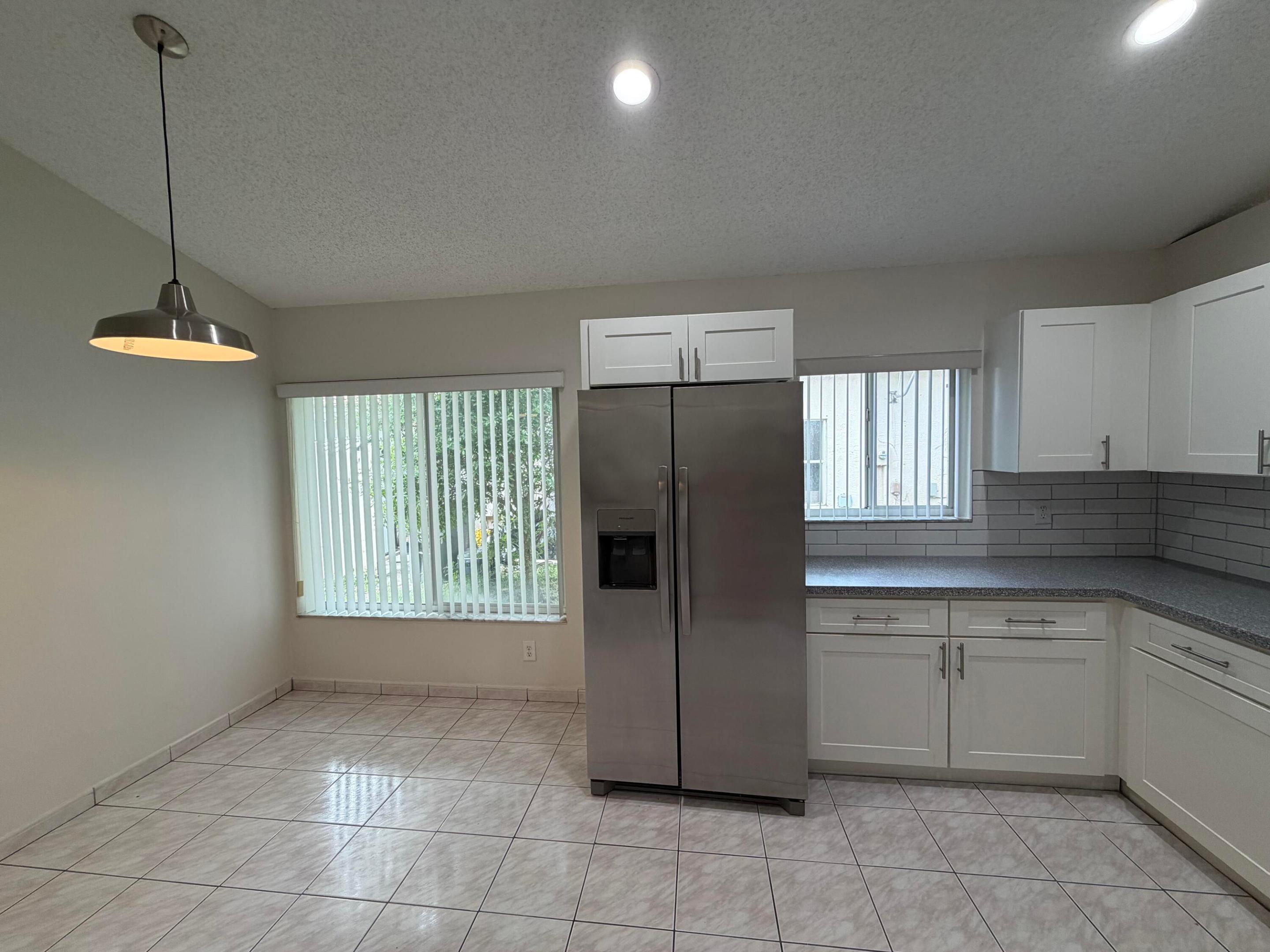 RAINBOW LAKES 2 - Residential Lease