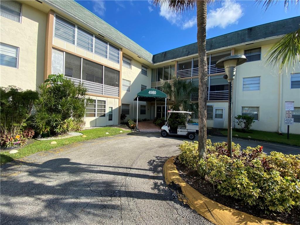 SABAL PALM VILLAGE - Residential