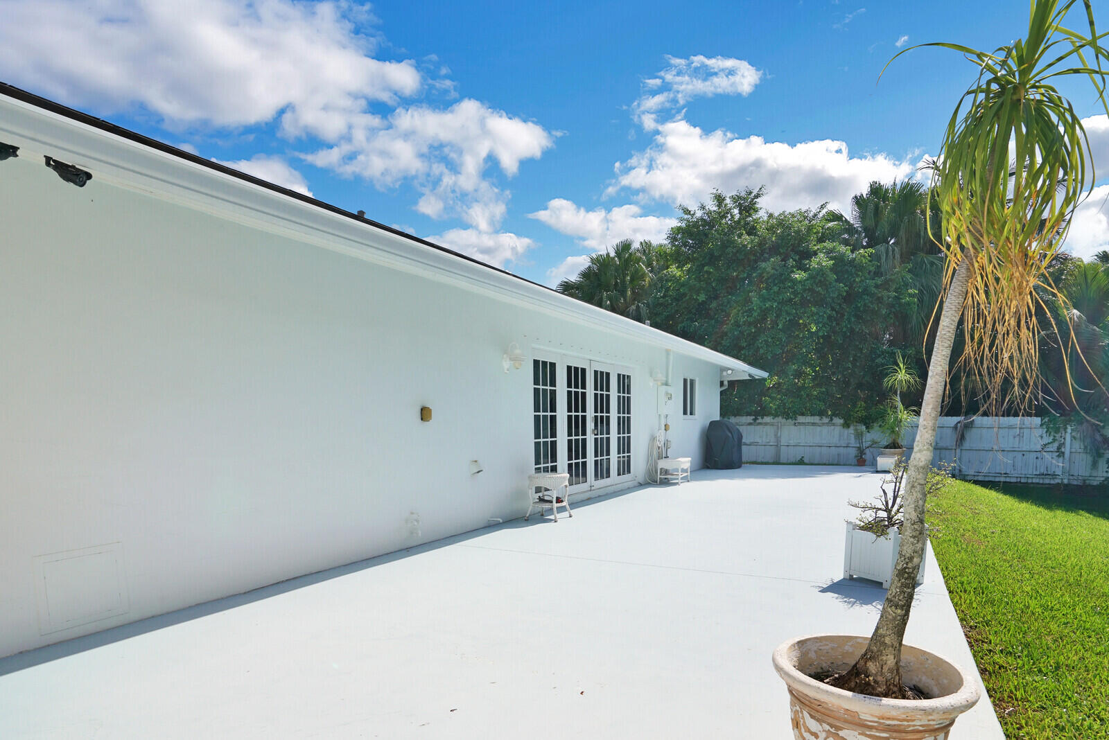 BOYNTON BEACH PARK - Residential Lease