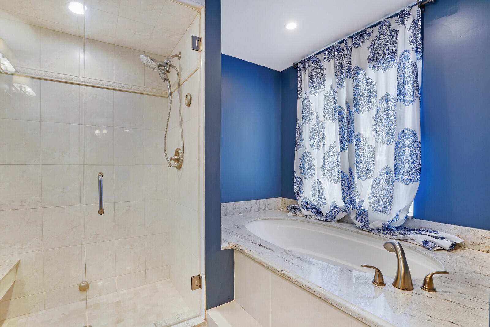 BOYNTON BEACH PARK - Residential Lease