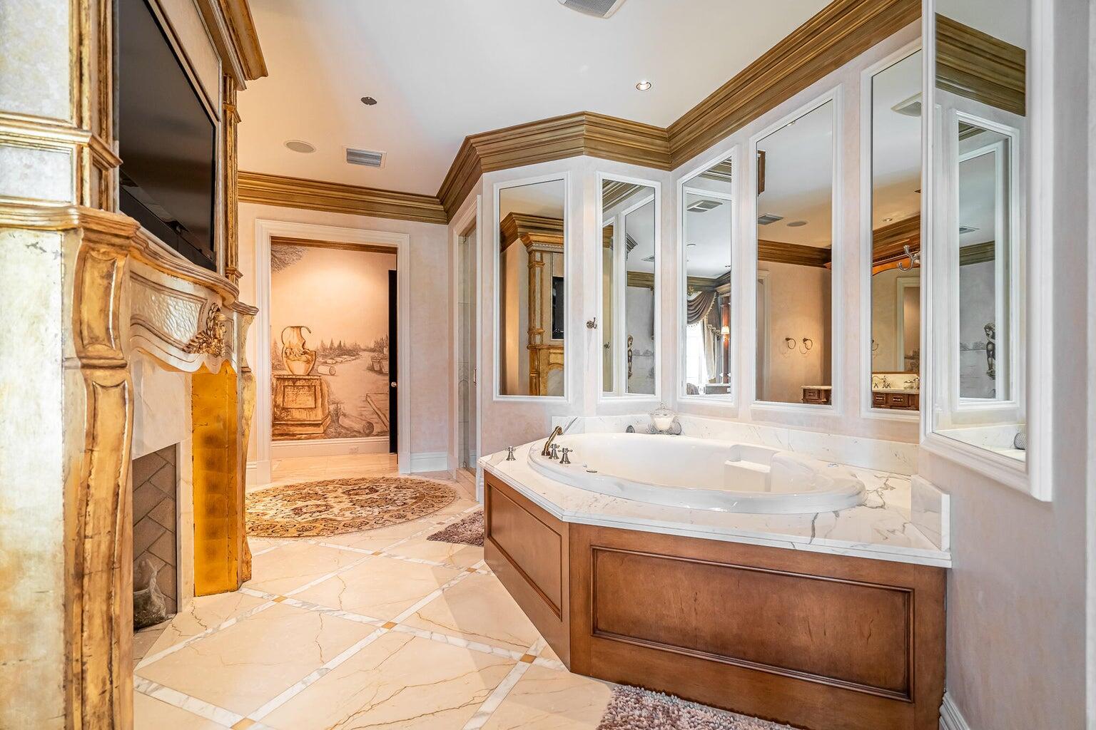 BOCA RATON RIVIERA UNIT D - Residential
