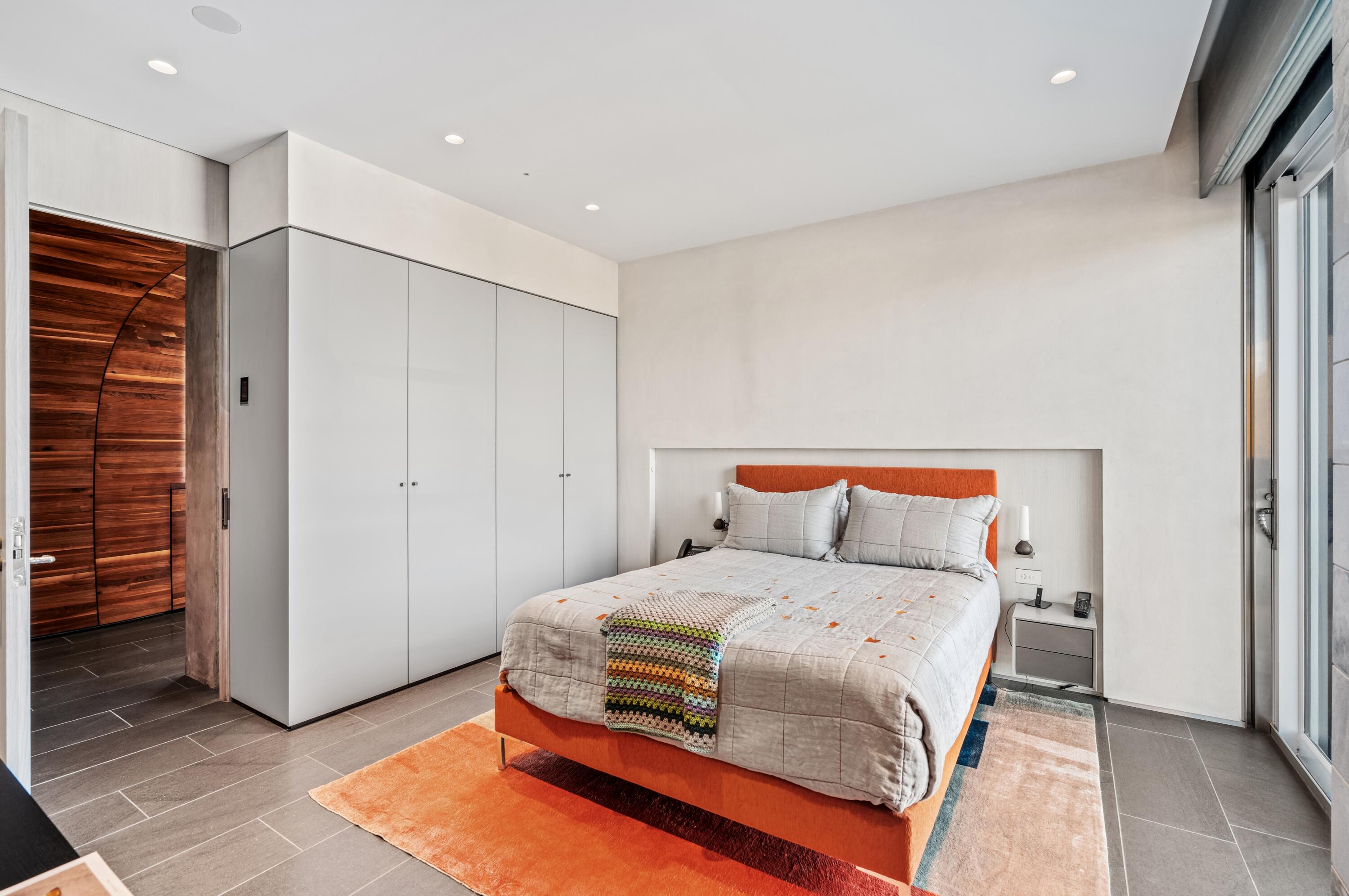 TWO NORTH BREAKERS ROW CONDO - Residential