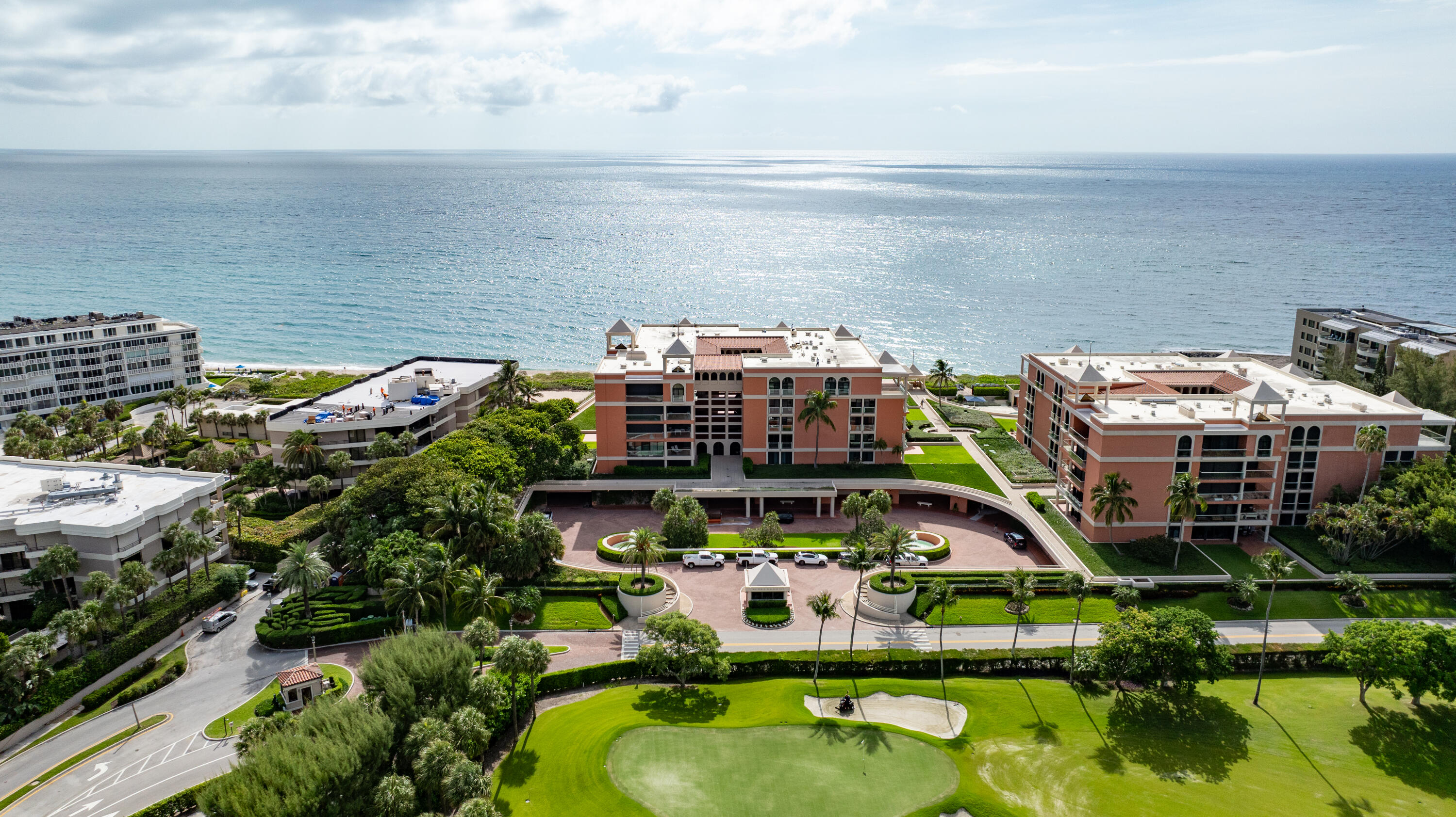 TWO NORTH BREAKERS ROW CONDO - Residential