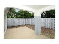 COUNTRY ISLES PHASE II - Residential Lease