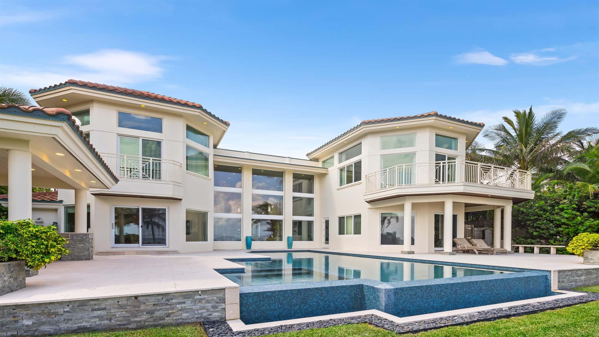 PALM BEACH SHORE ACRES - Residential