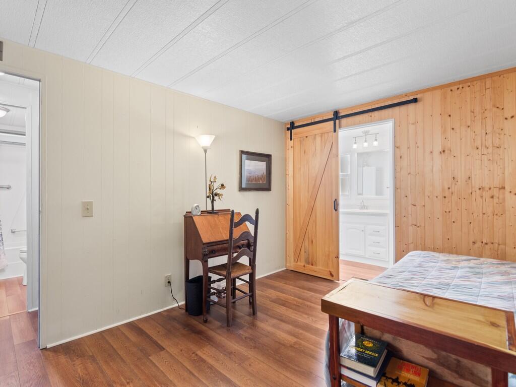 Pinelake Village Mobile Home Park - Residential