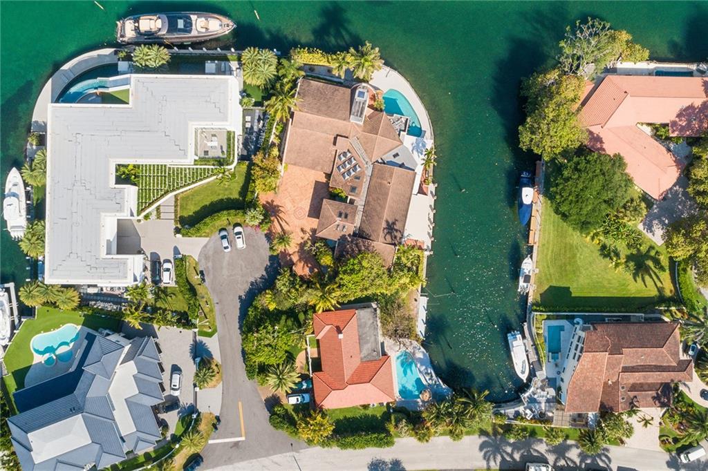 Sun & Surf Club Community - Residential