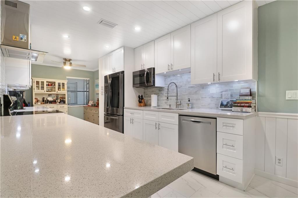 Townehomes of Deer Creek - Residential