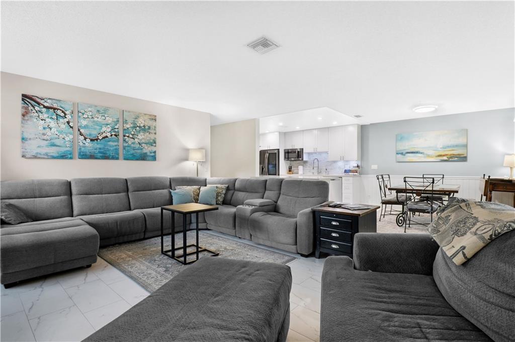 Townehomes of Deer Creek - Residential