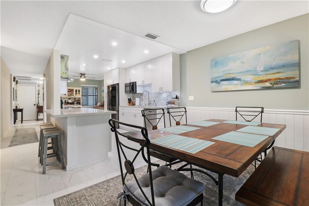 Townehomes of Deer Creek - Residential