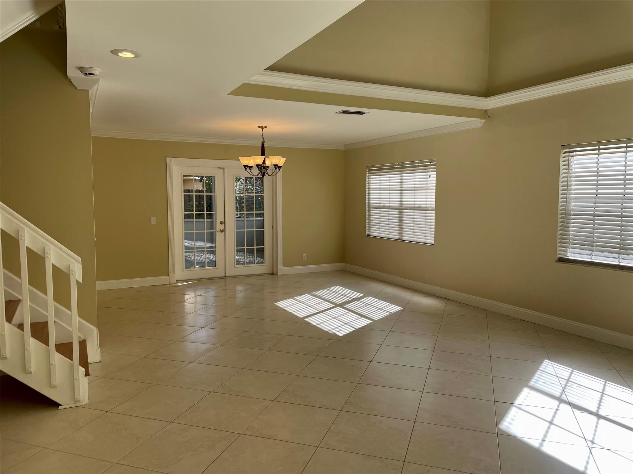 Jacaranda Prcl 610 130-33 - Residential